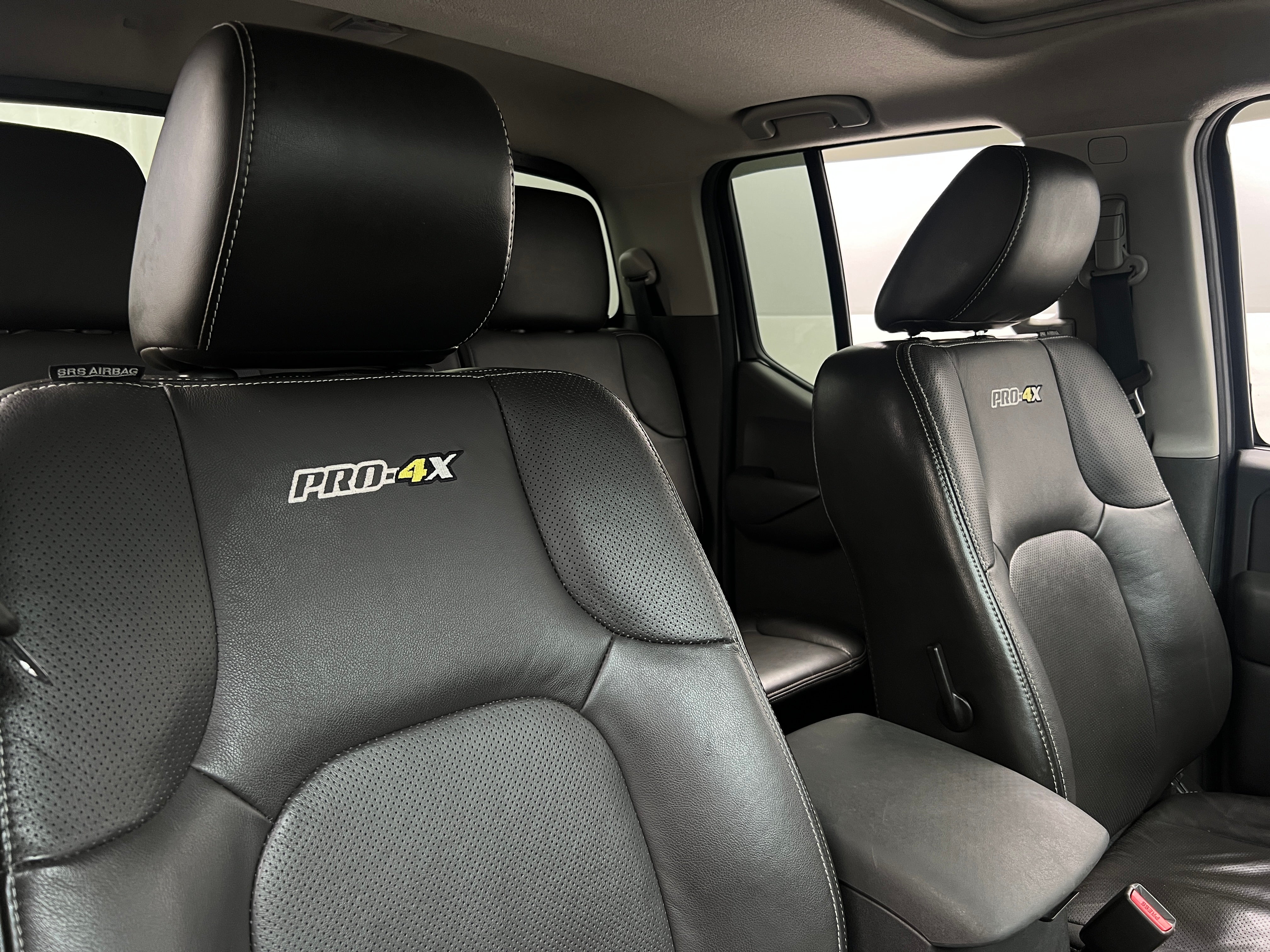 2016 Nissan Frontier PRO-4X 2