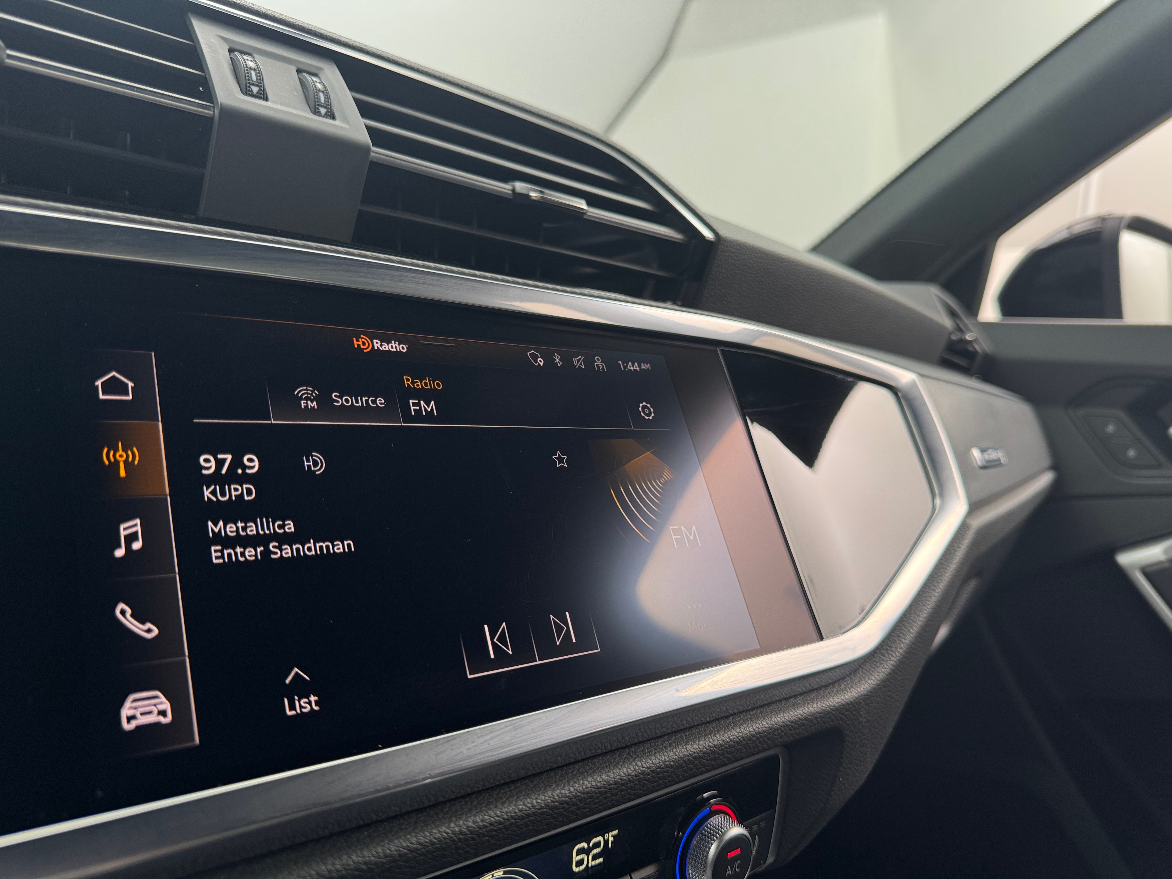 2022 Audi Q3 Premium 3
