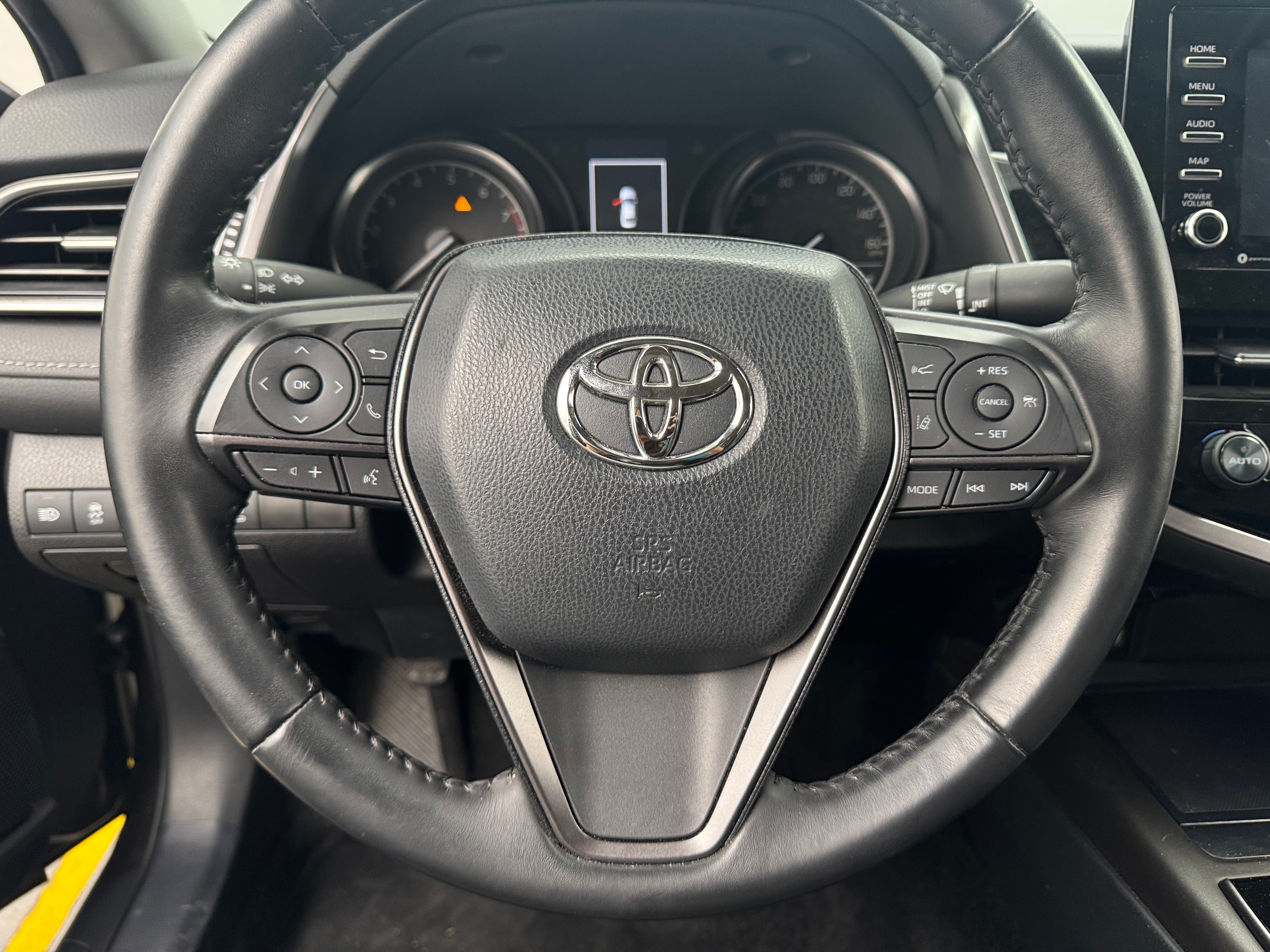 2021 Toyota Camry SE 4
