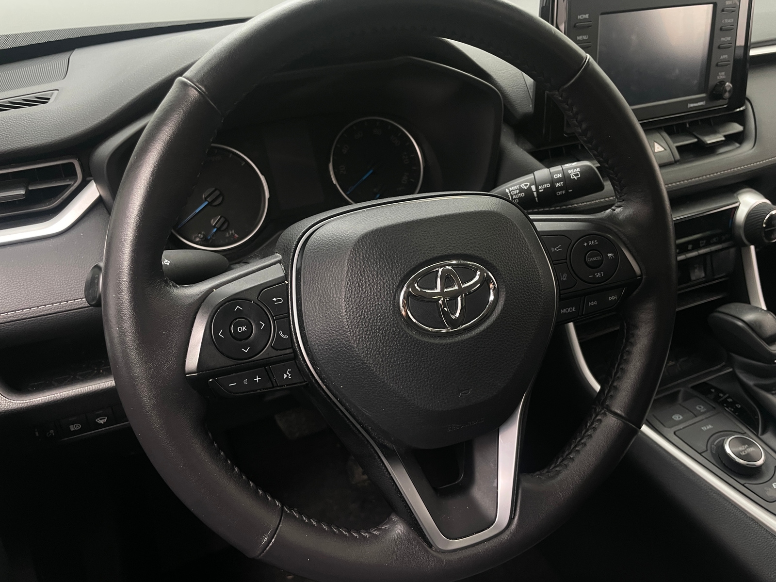 Thumbnail: 2022 Toyota RAV4 - 5