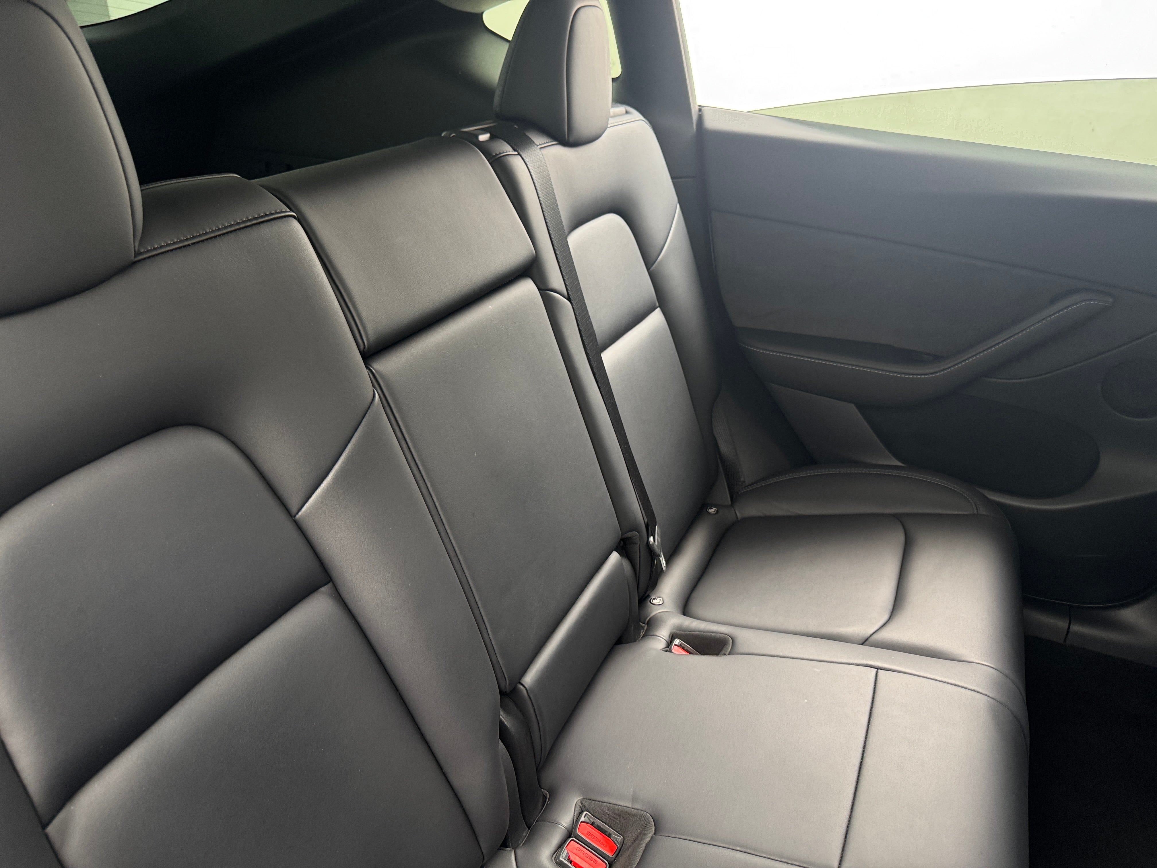 2022 Tesla Model Y Long Range 5