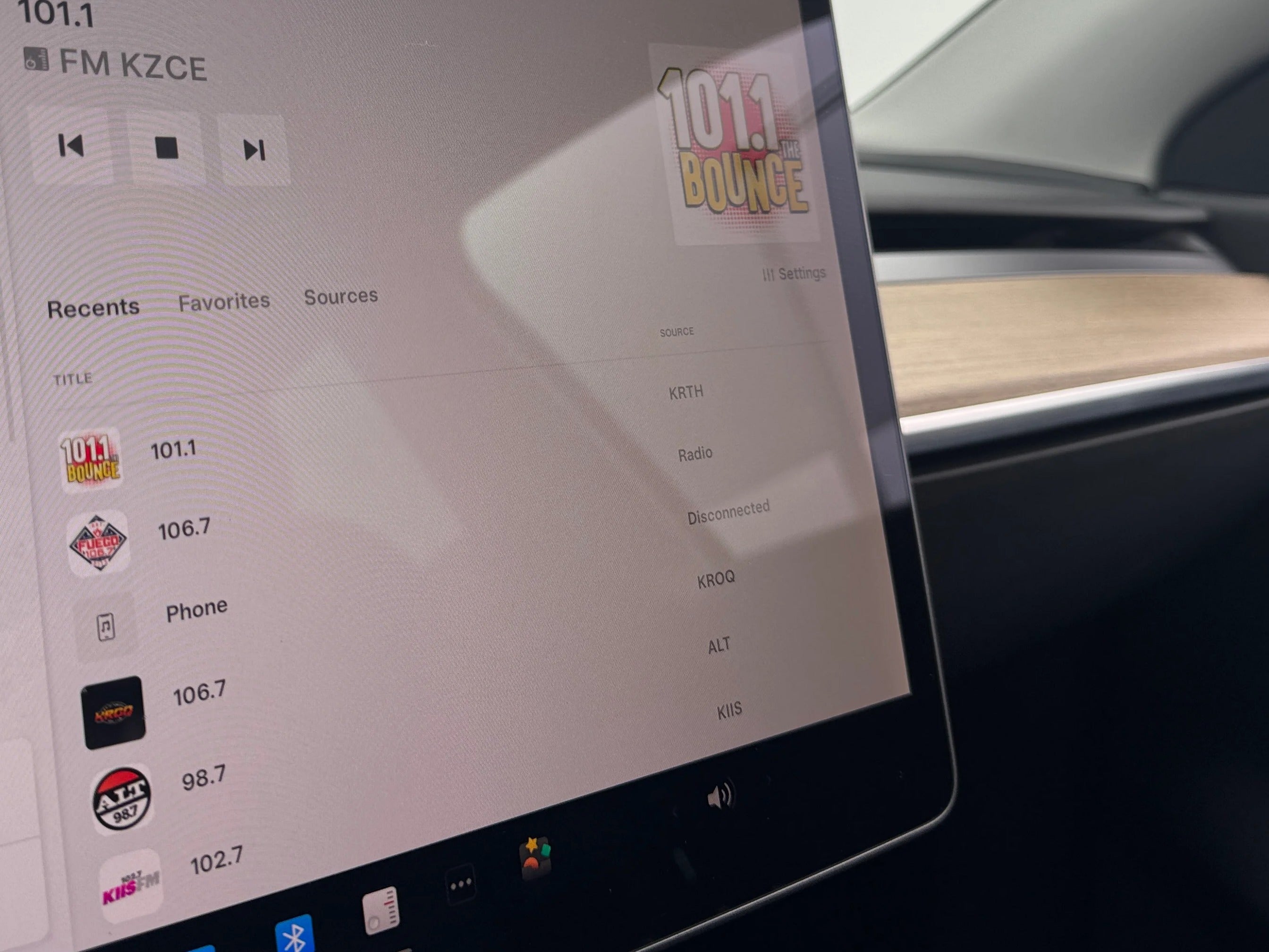 2022 Tesla Model Y Long Range 3