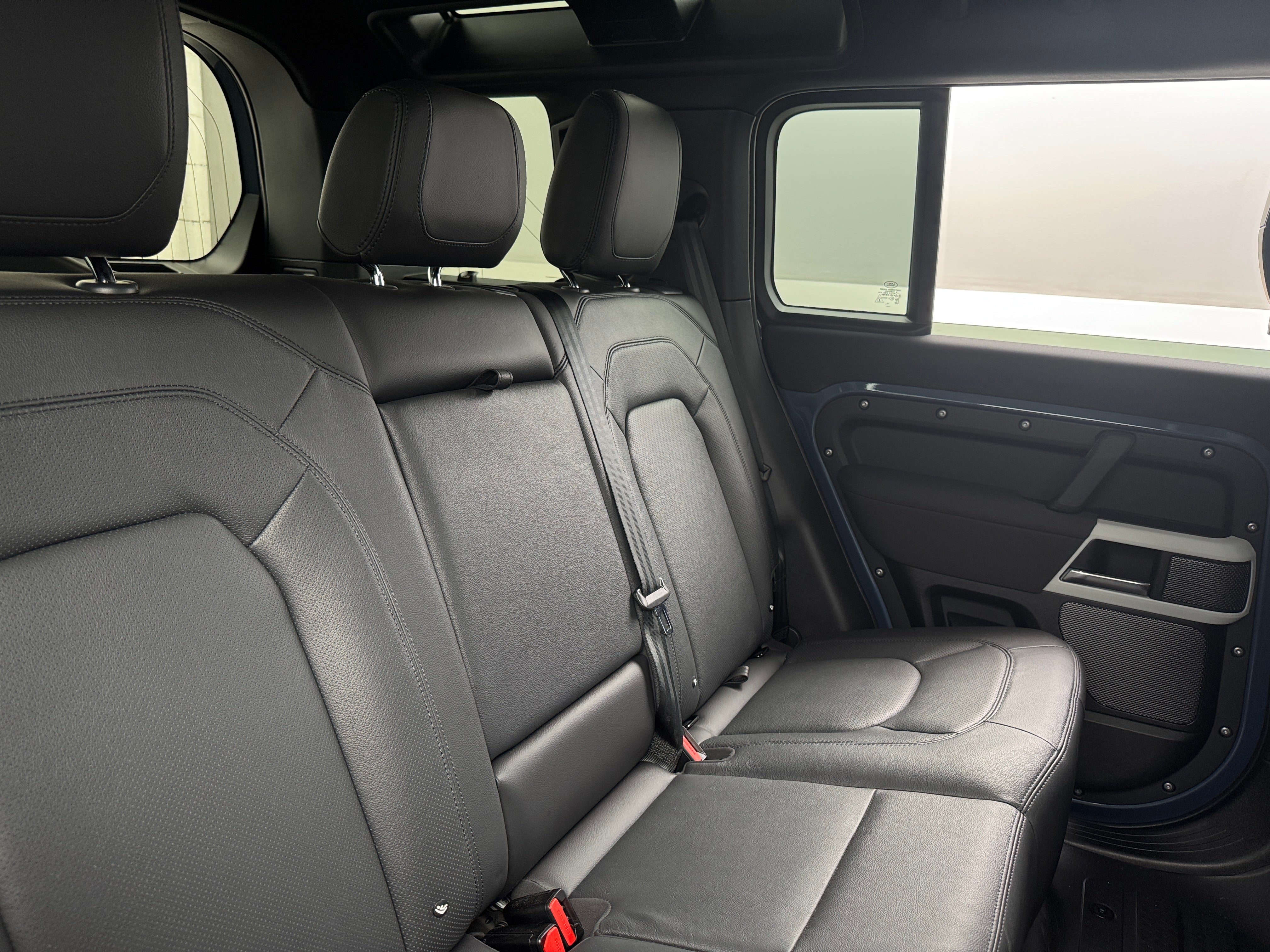 2023 Land Rover Defender 110 5
