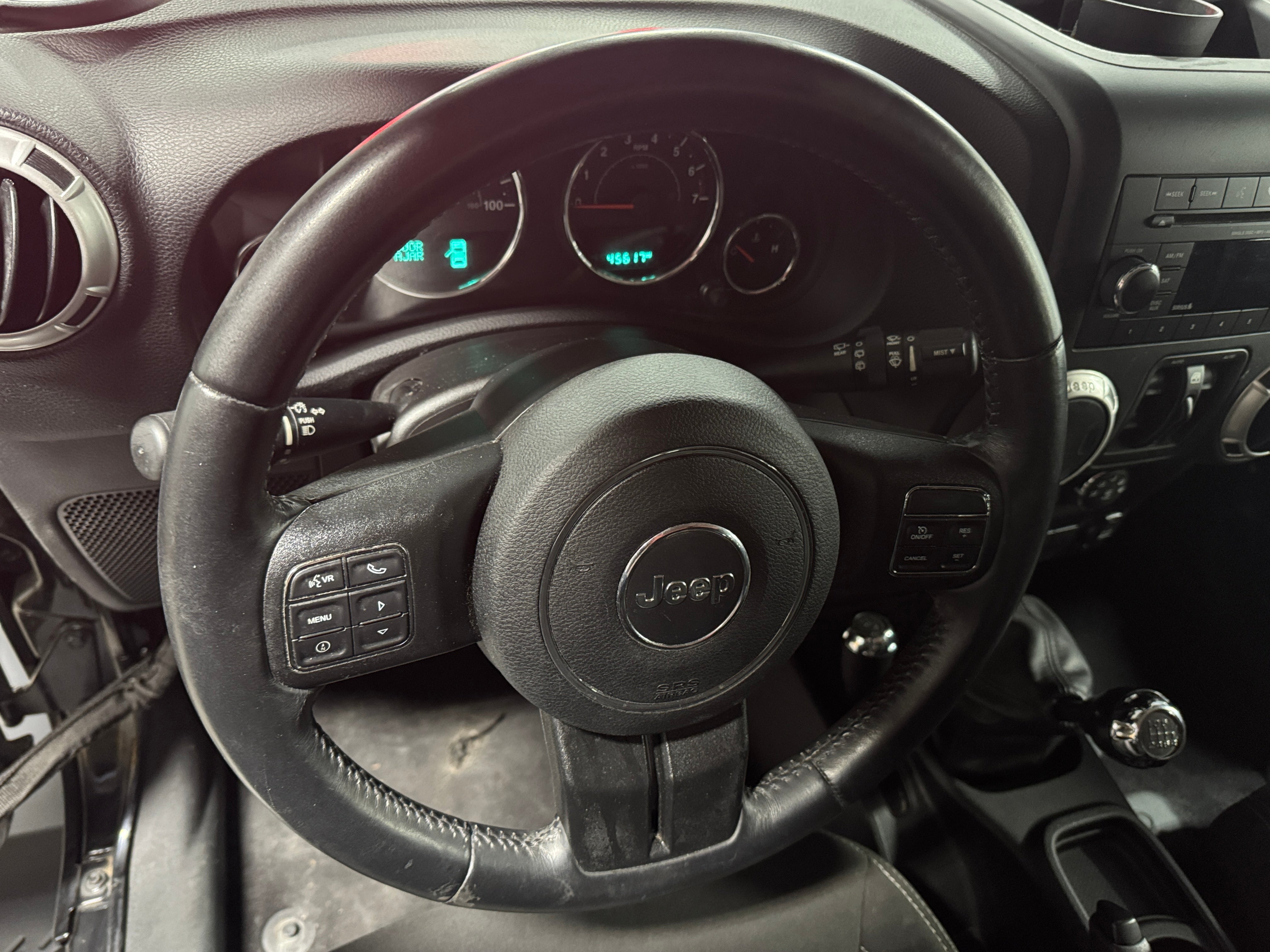2017 Jeep Wrangler Unlimited Sahara 5