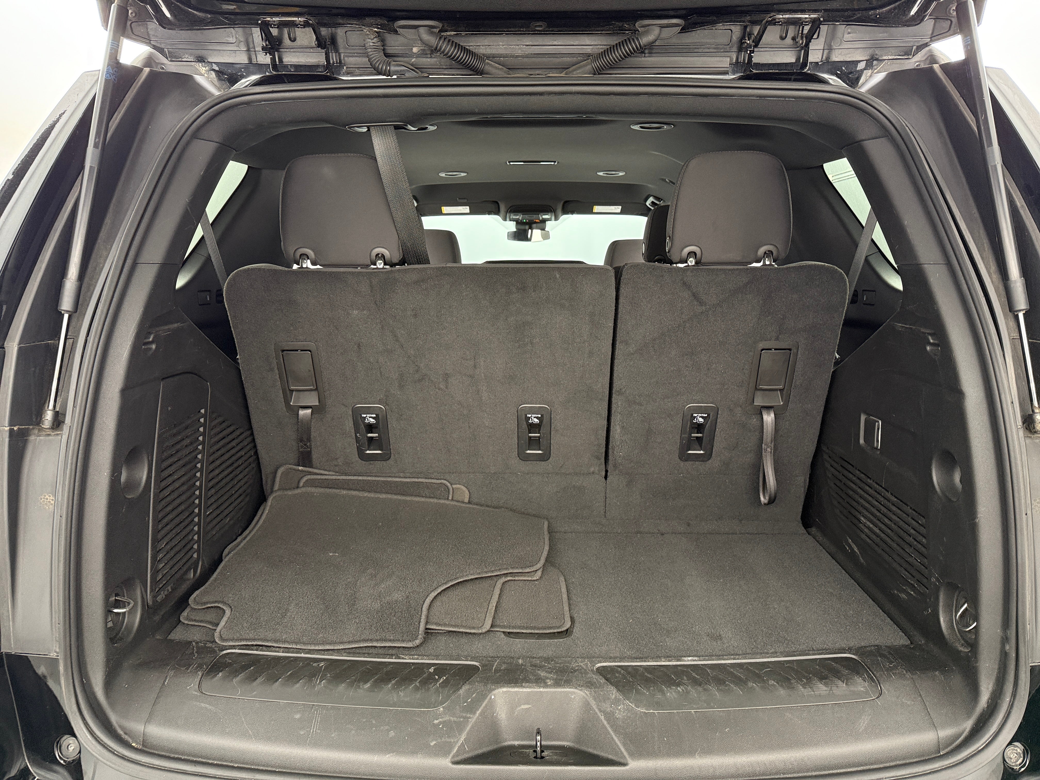 2023 Chevrolet Tahoe LS 7