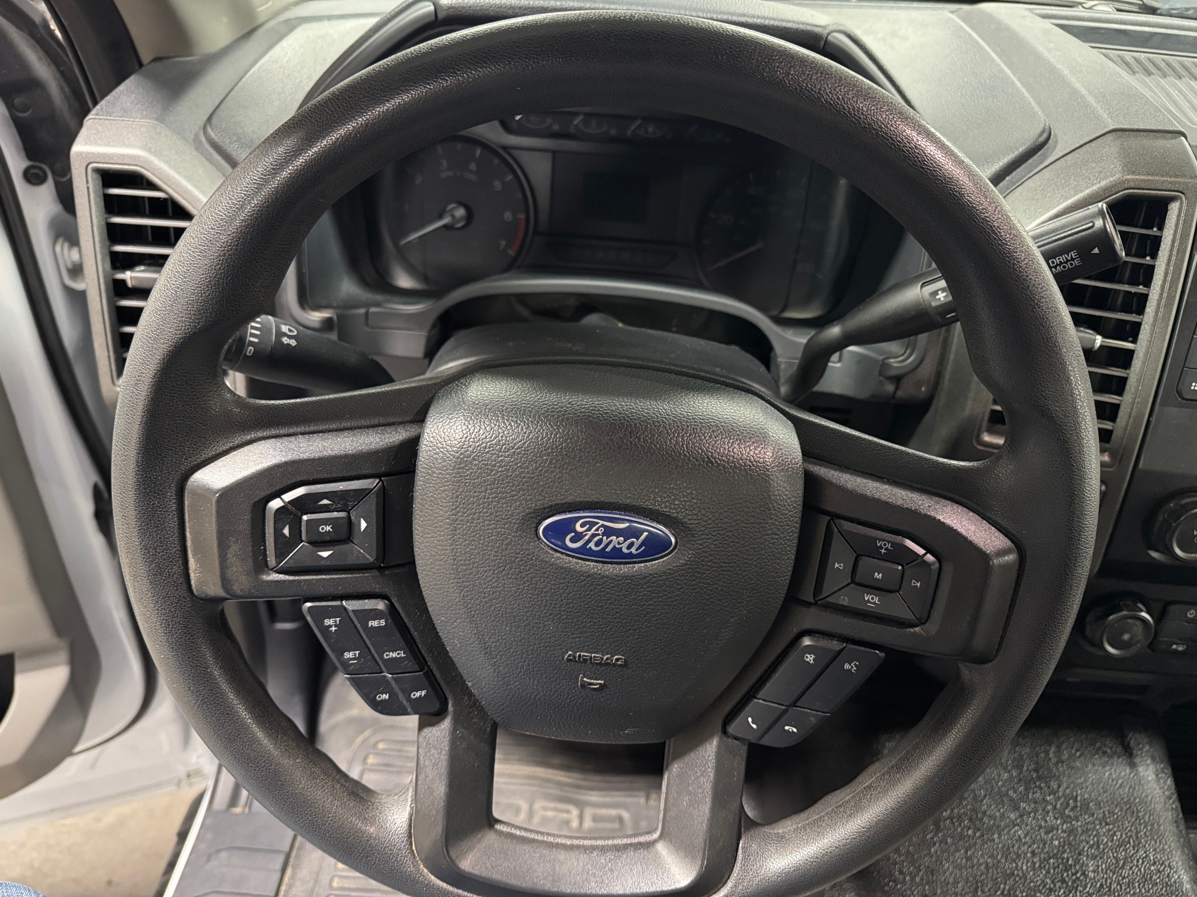 2022 Ford Econoline E-250 5