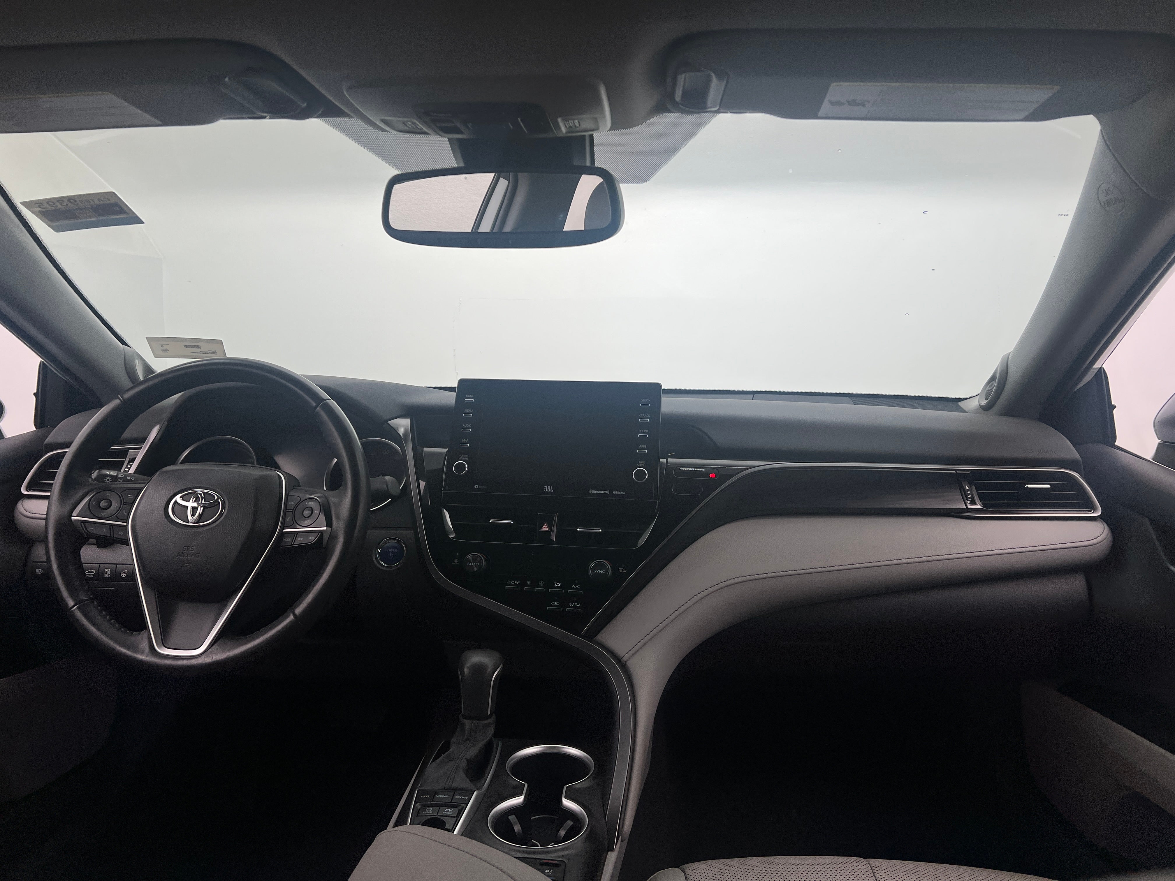 2024 Toyota Camry XLE 2