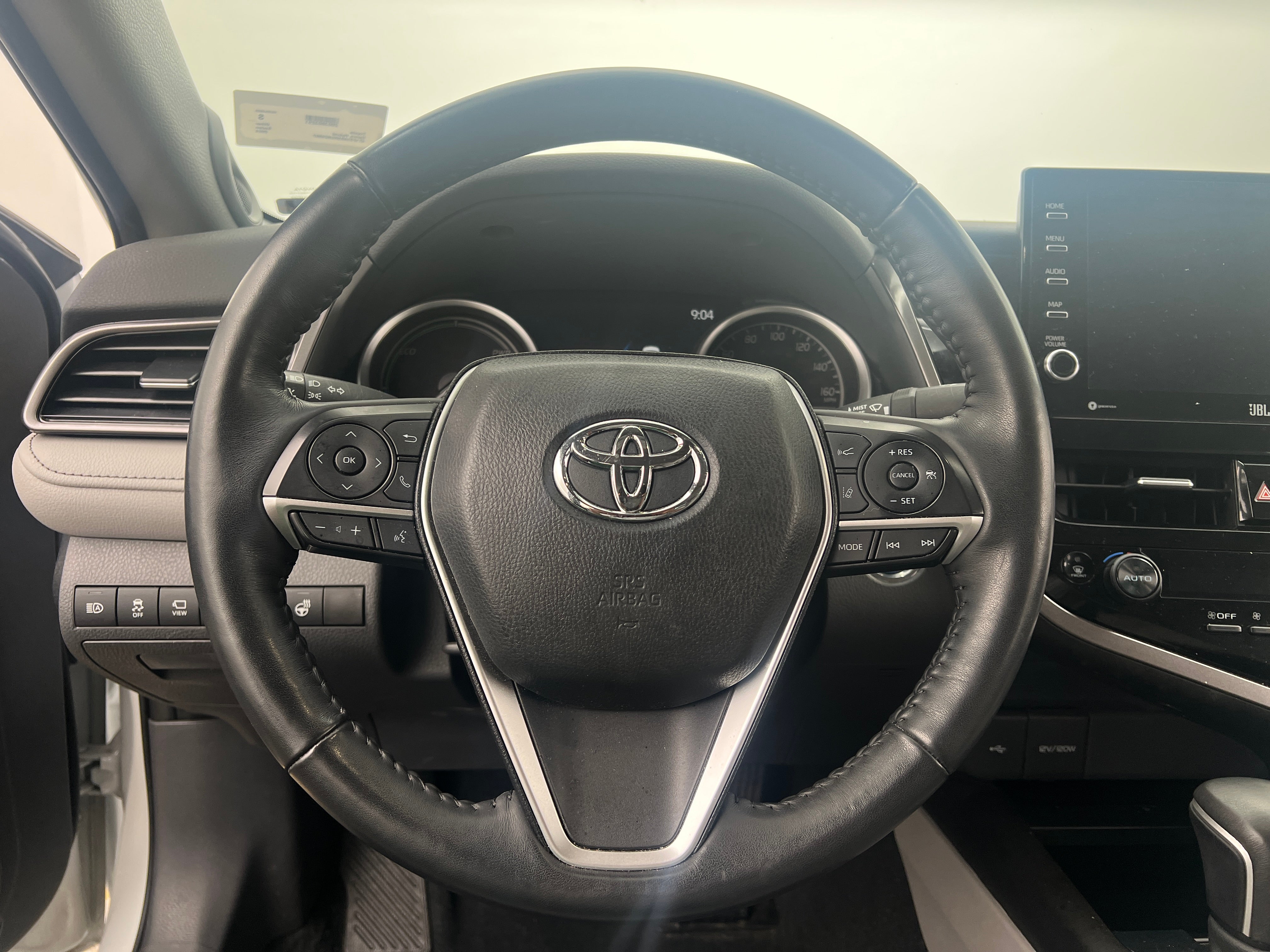 2024 Toyota Camry XLE 4