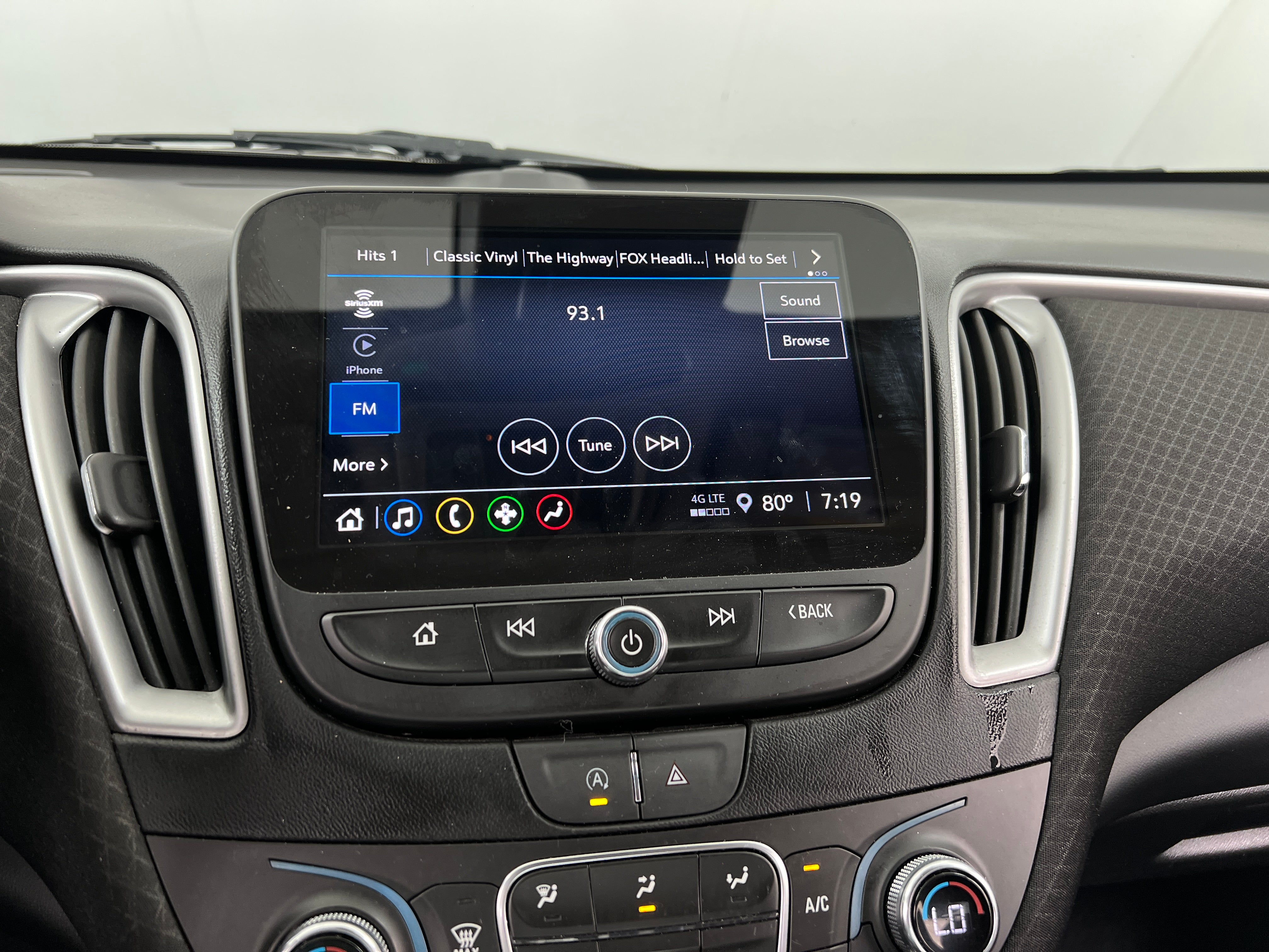2023 Chevrolet Malibu LT 4