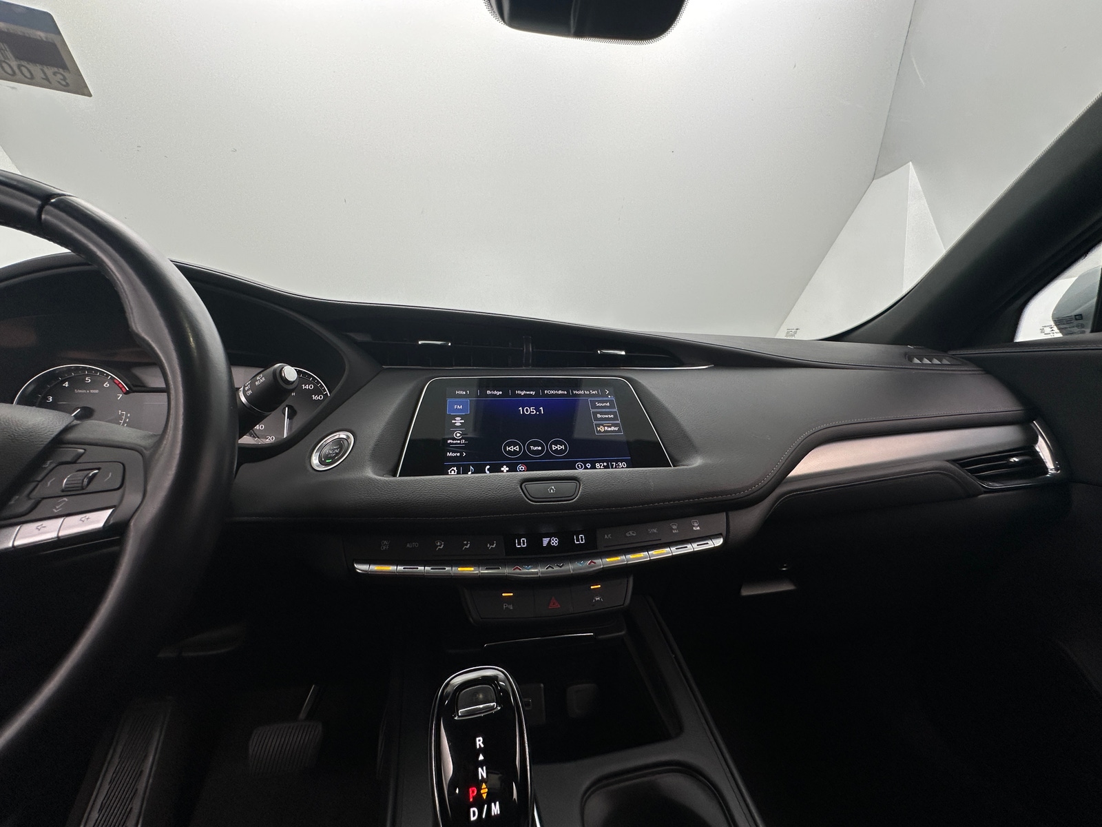 Thumbnail: 2023 Cadillac XT4 - 3