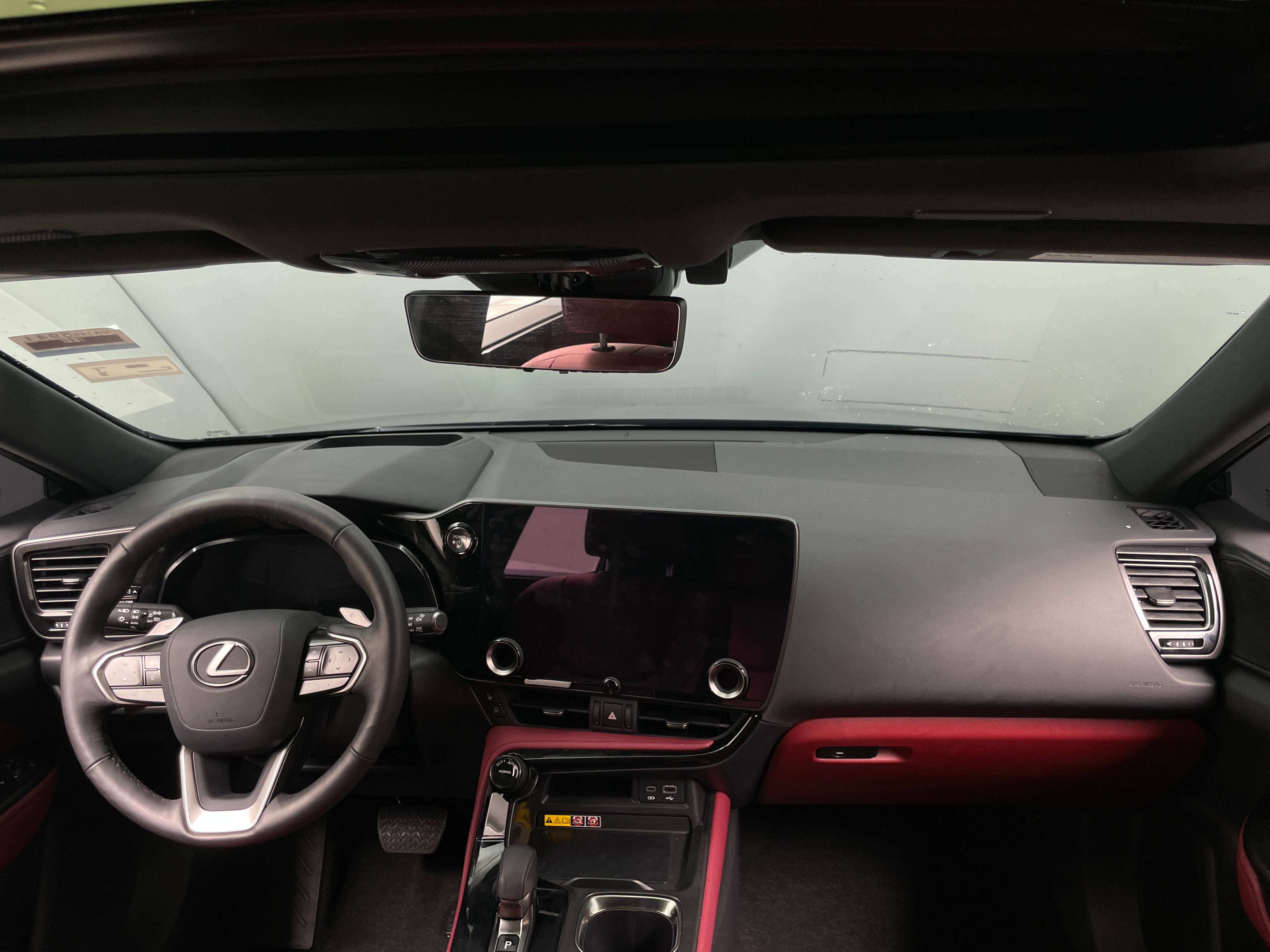 2025 Lexus NX Hybrid 350h Luxury 2