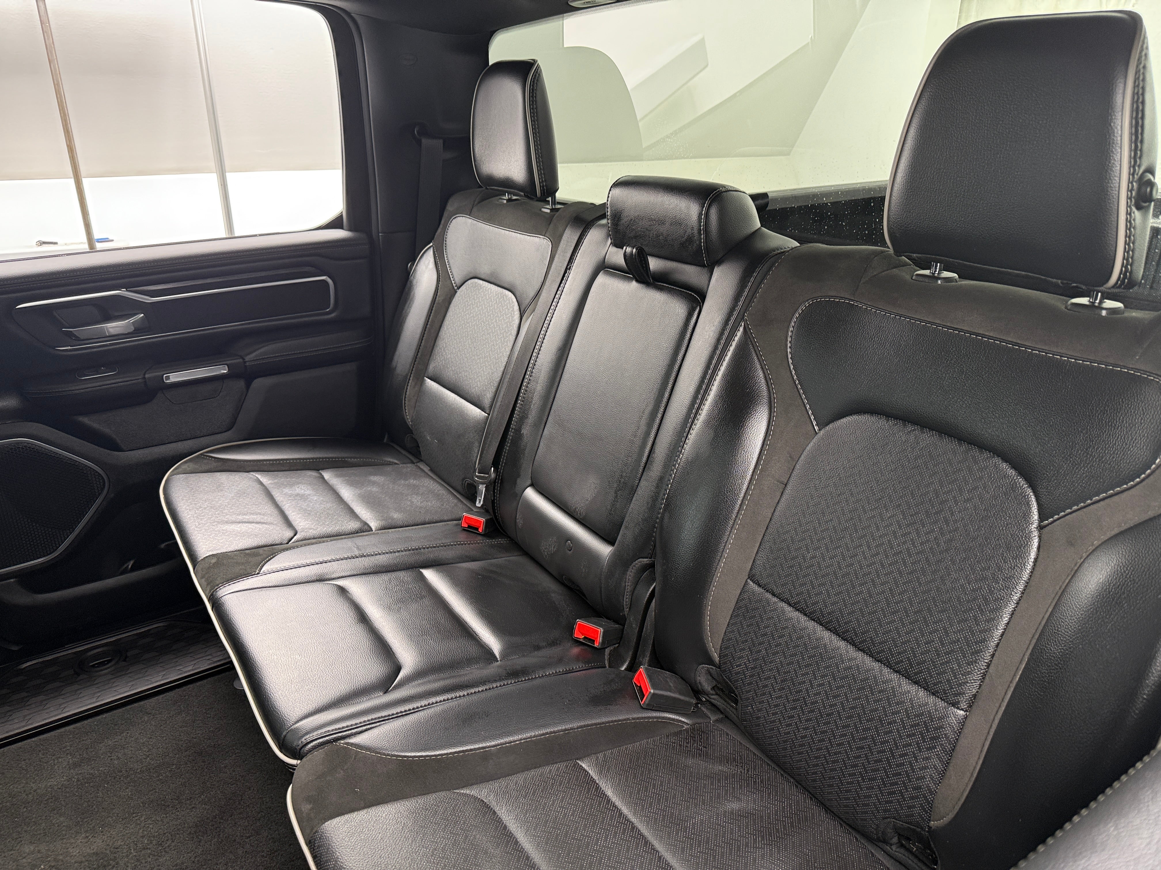2024 RAM 1500 Laramie 5