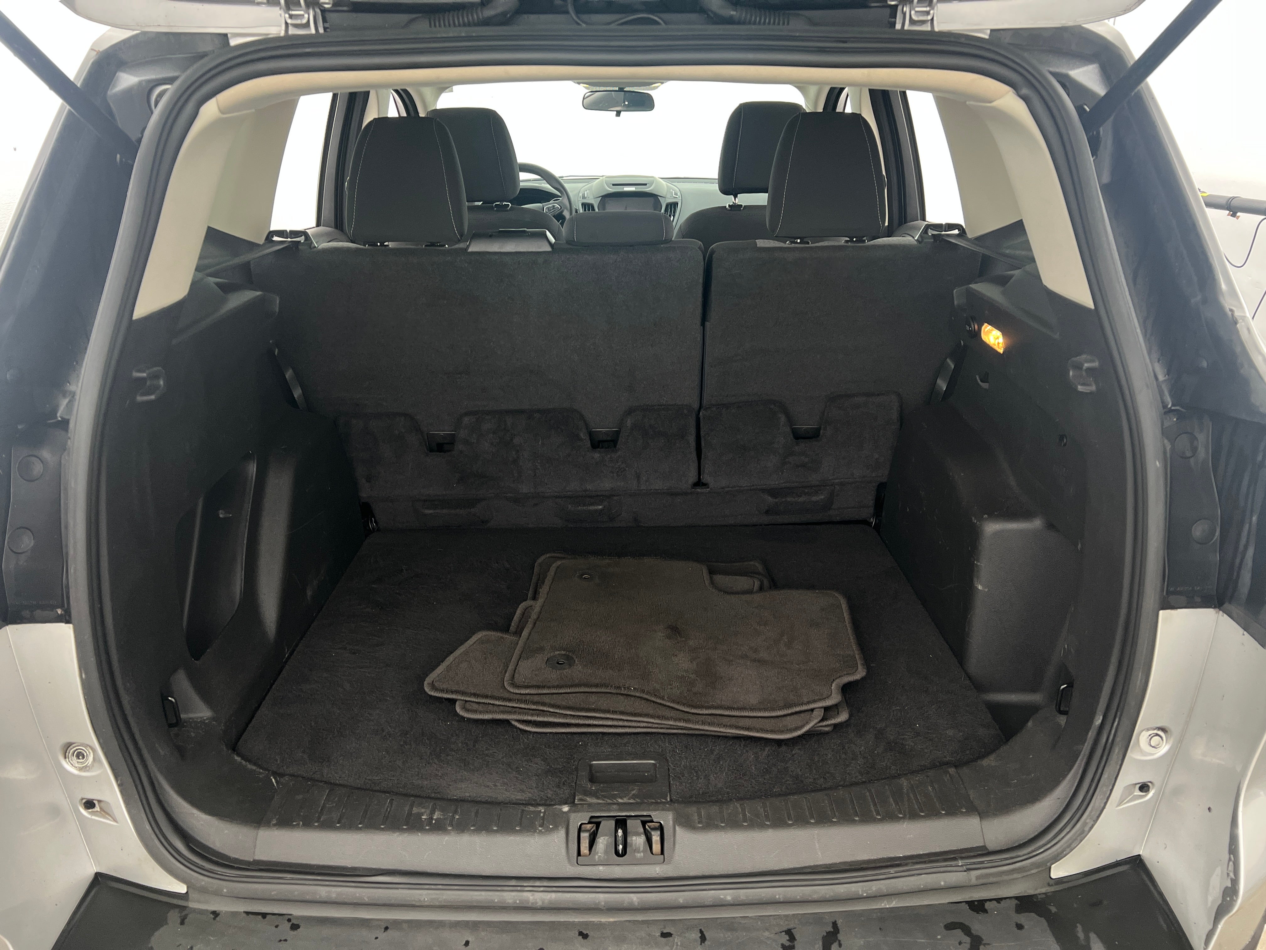 2017 Ford Escape SE 7