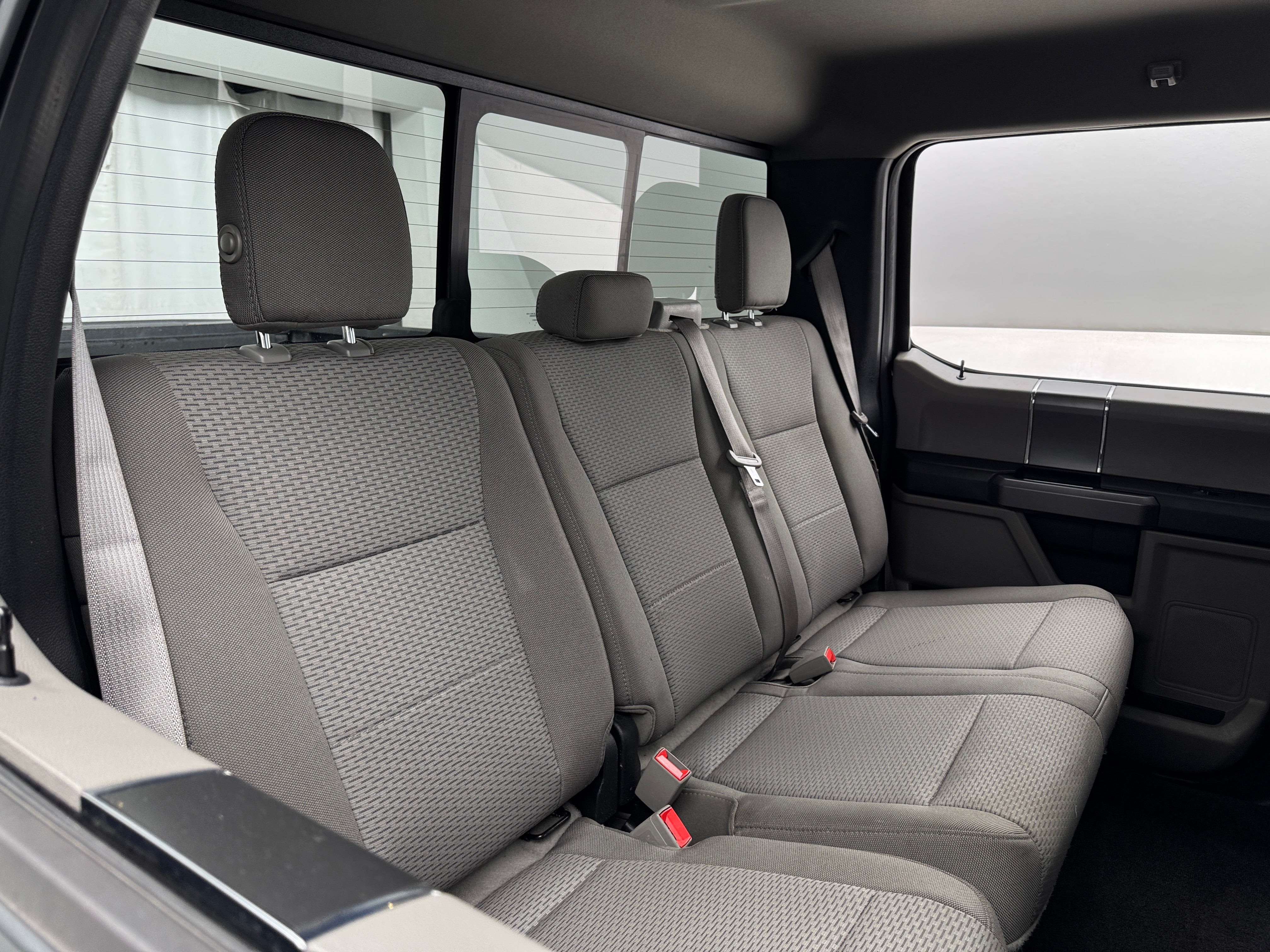 2018 Ford Econoline E-150 6