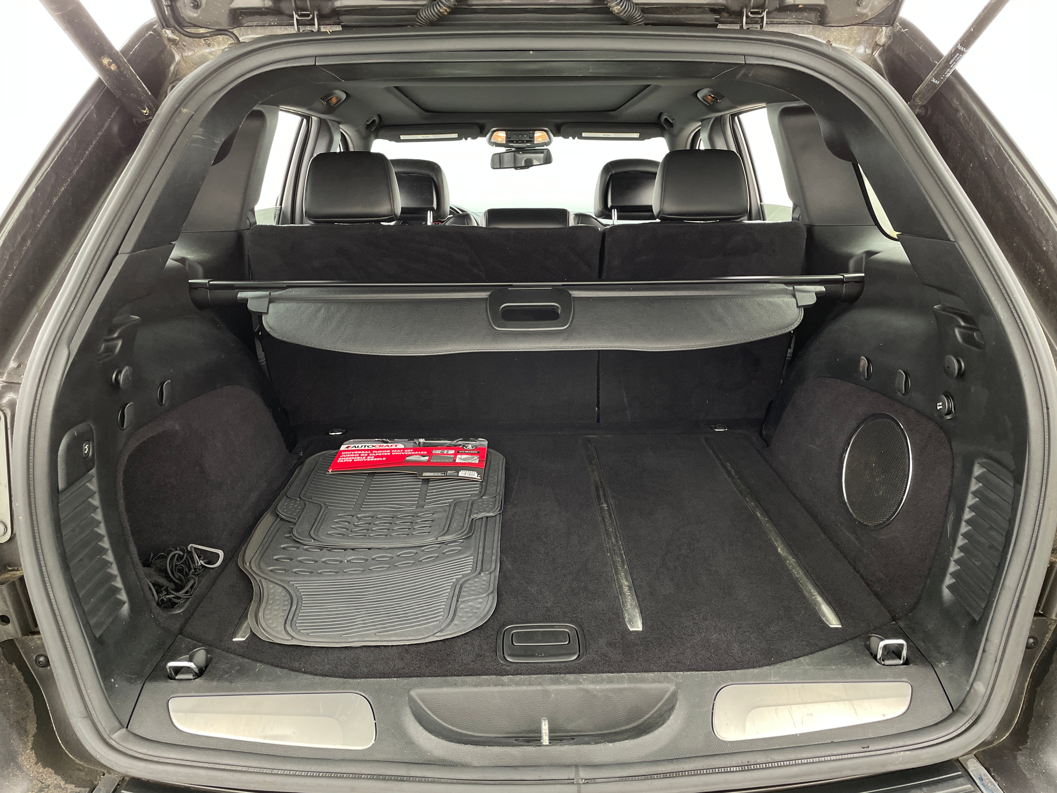 2014 Jeep Grand Cherokee Overland 6