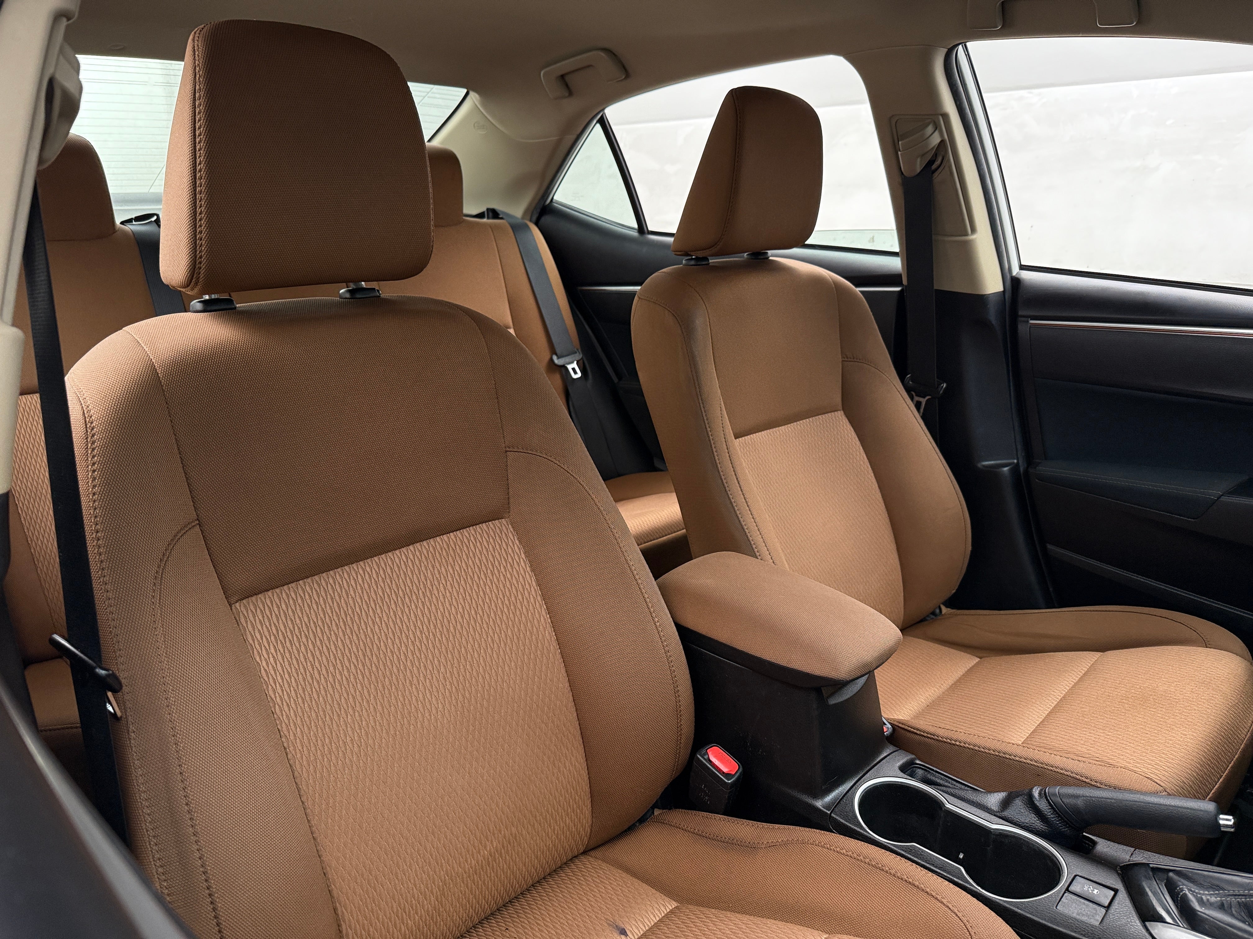 2015 Toyota Corolla LE 2