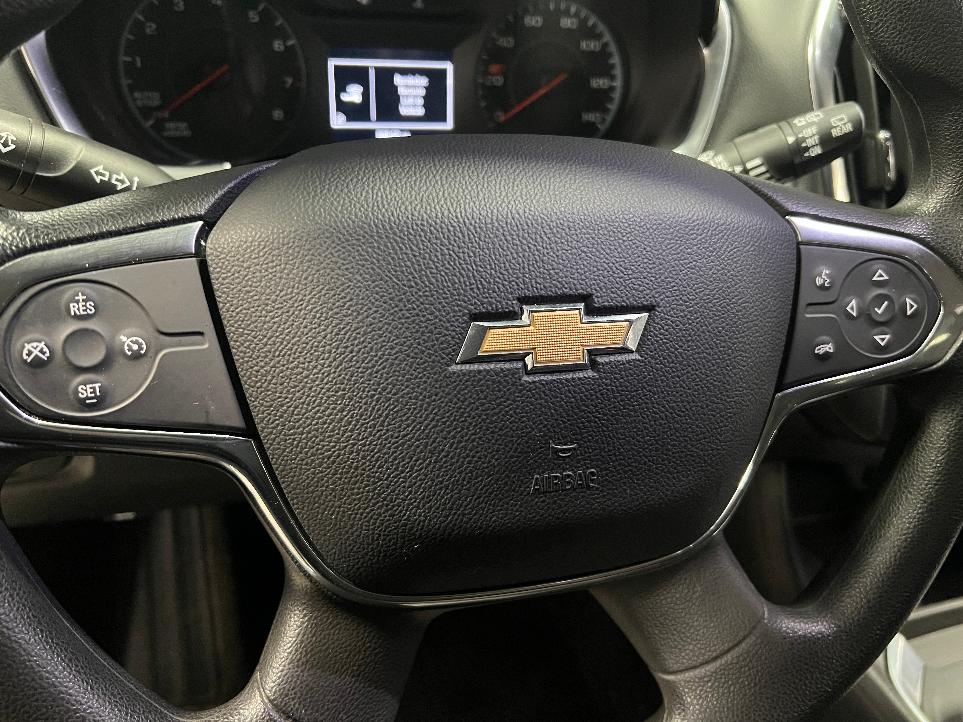 2019 Chevrolet Traverse LS 5