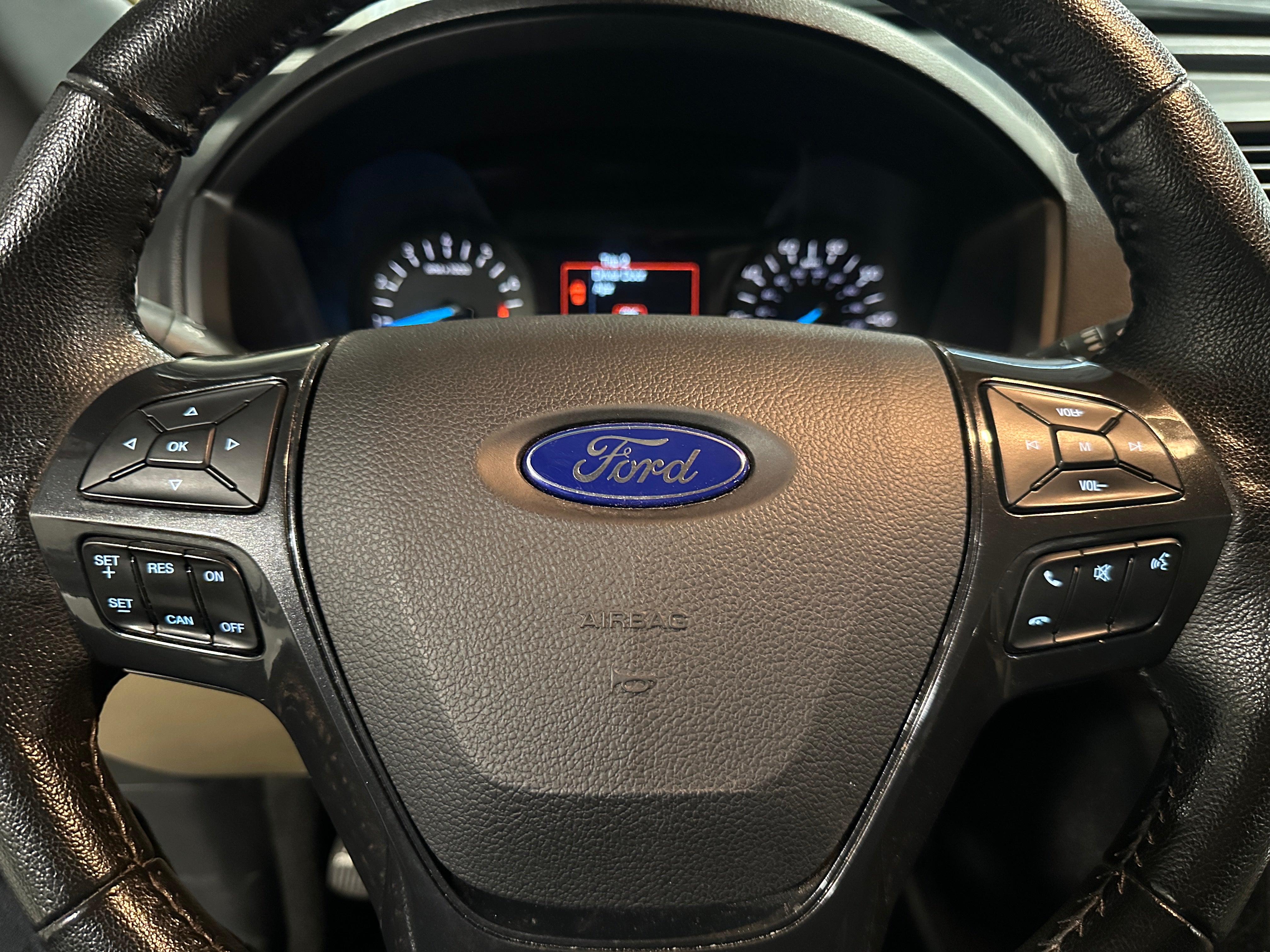2016 Ford Explorer XLT 5