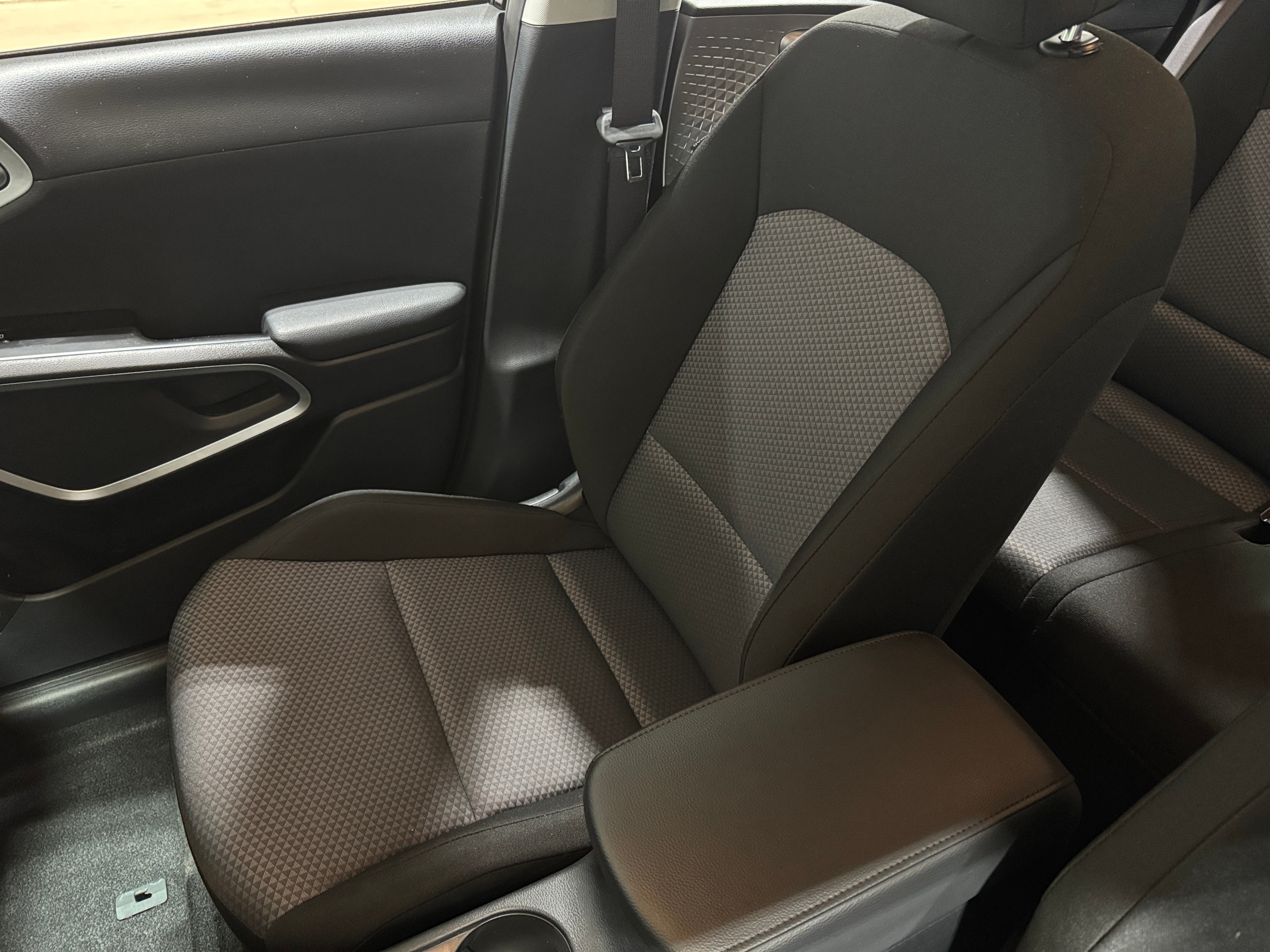 2024 Kia Soul LX 2