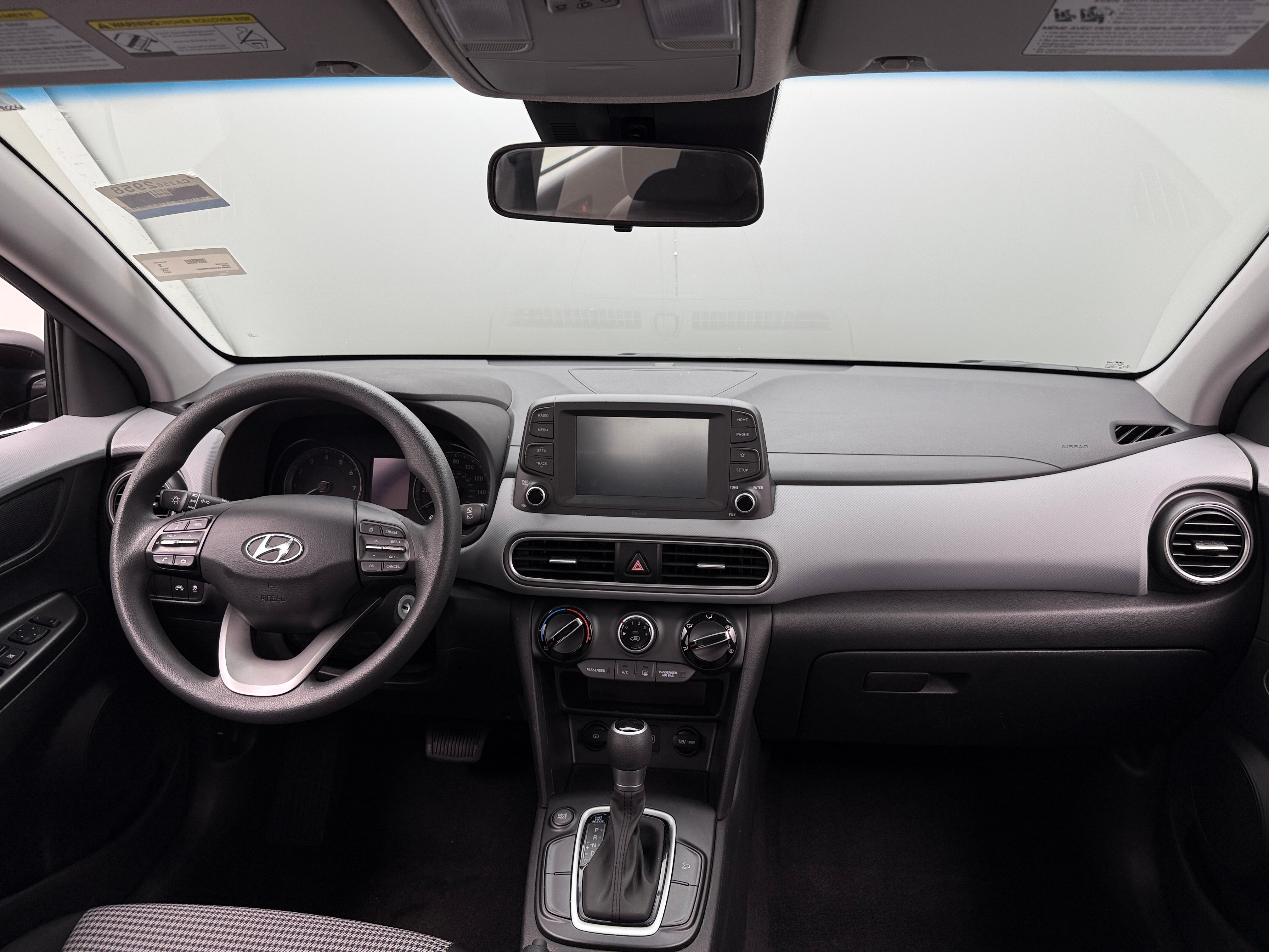 2021 Hyundai Kona SE 3