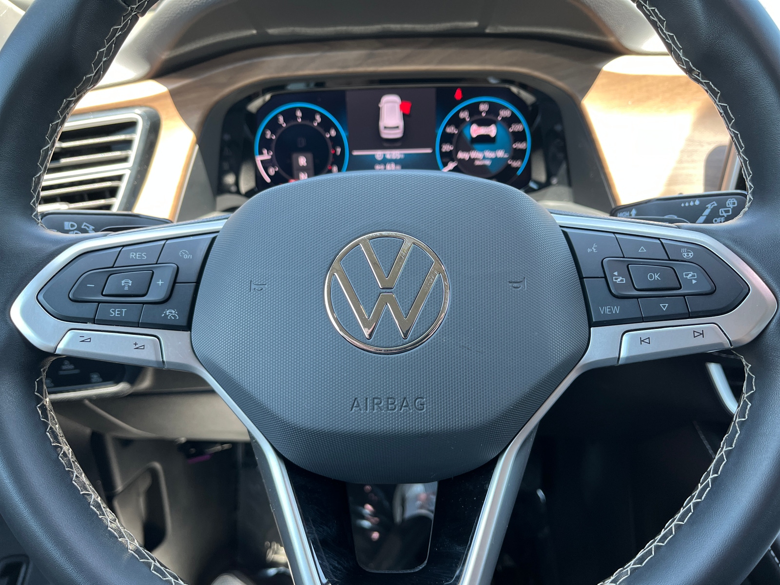 Thumbnail: 2024 Volkswagen Atlas - 5