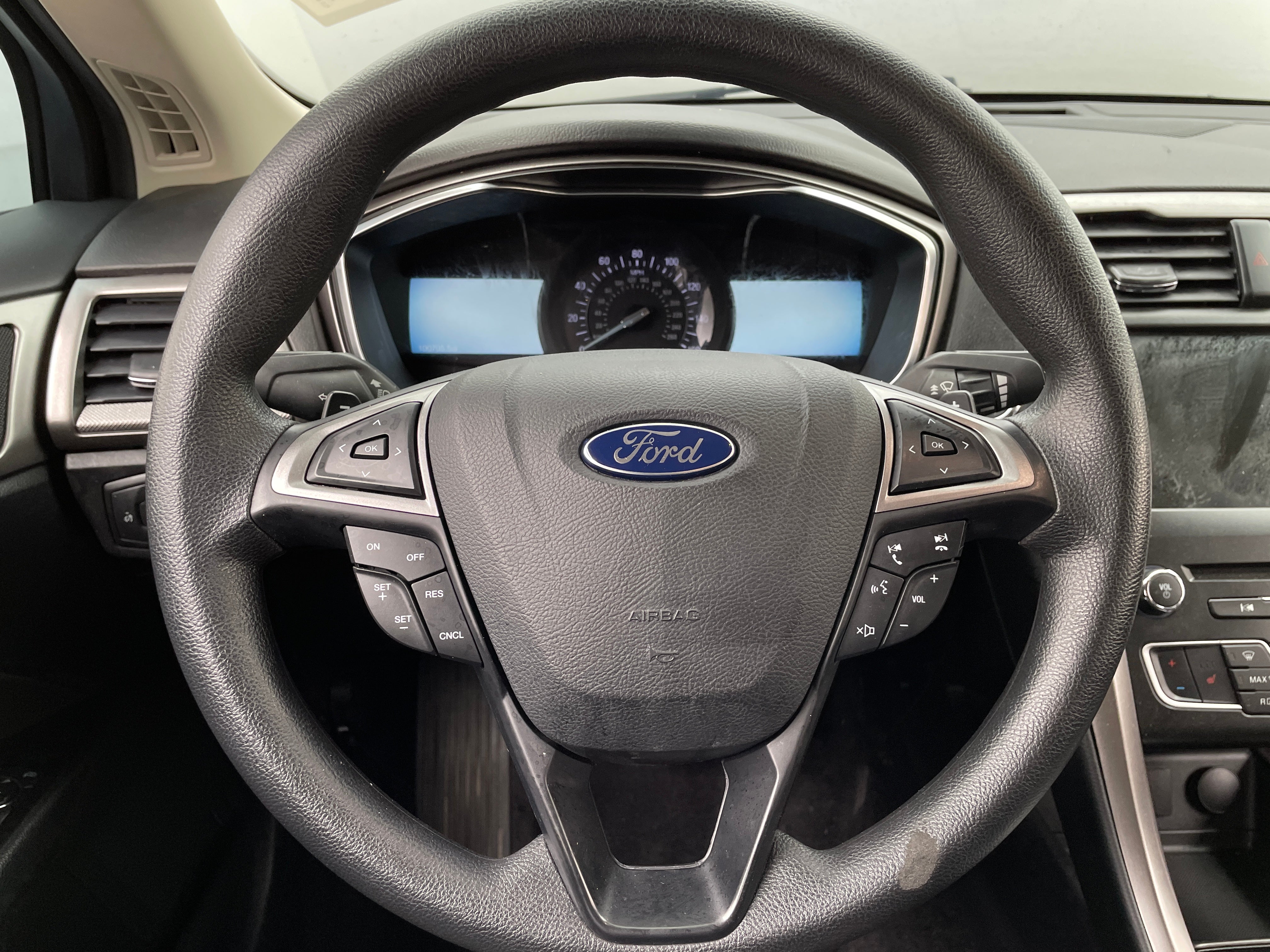 2017 Ford Fusion SE 5