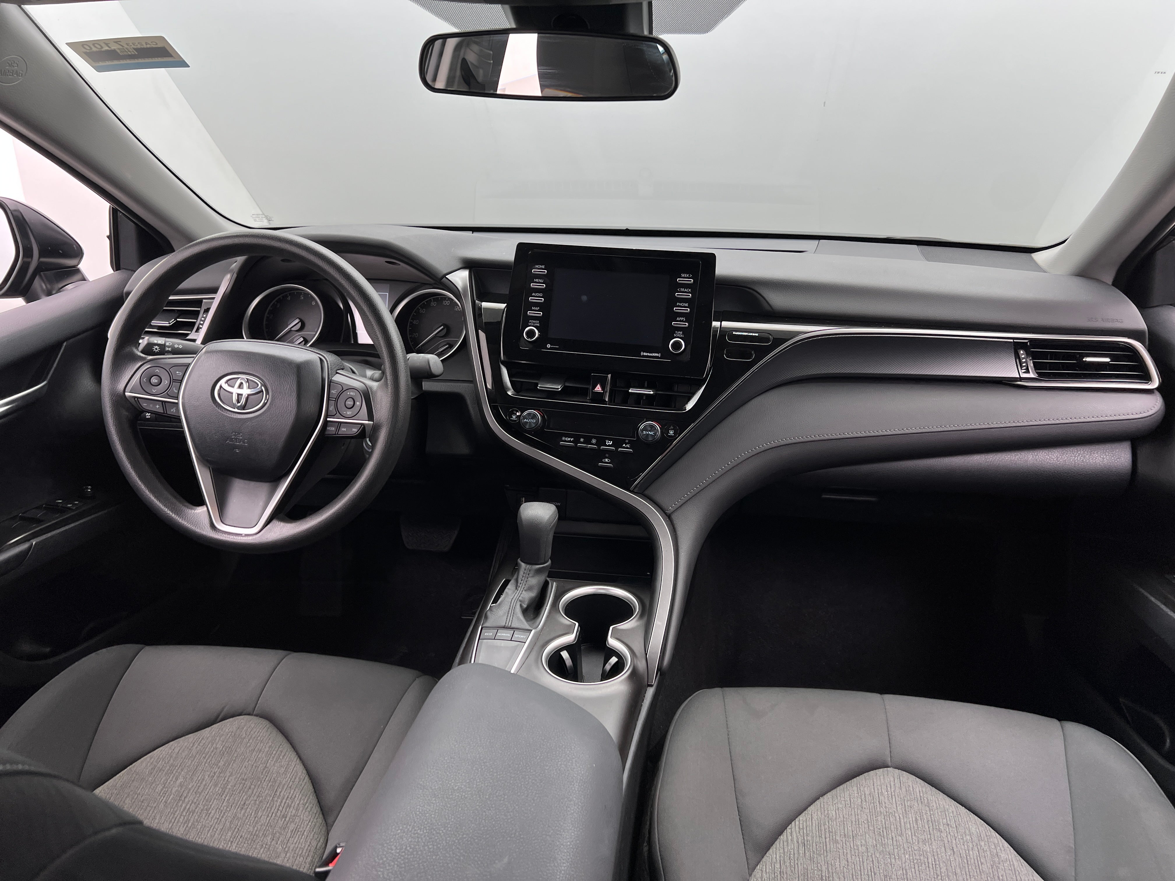 2024 Toyota Camry LE 3