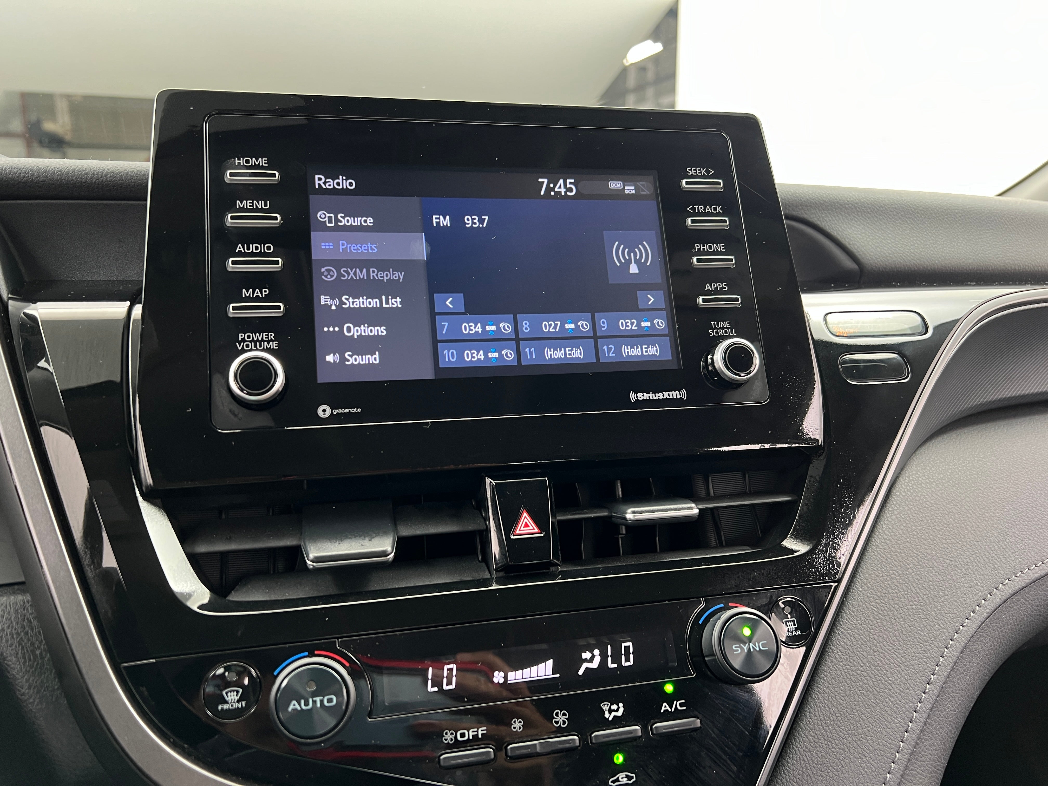 2024 Toyota Camry LE 4