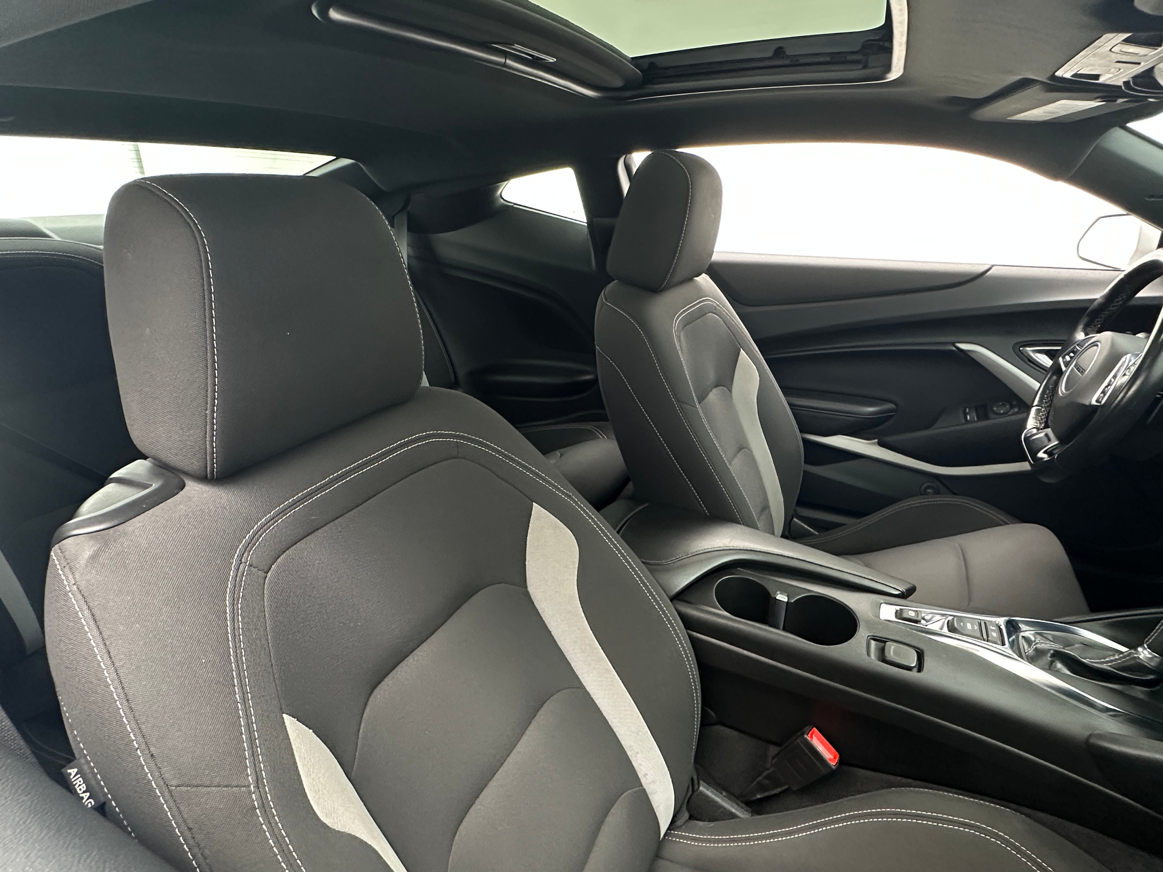 2023 Chevrolet Camaro LT 2
