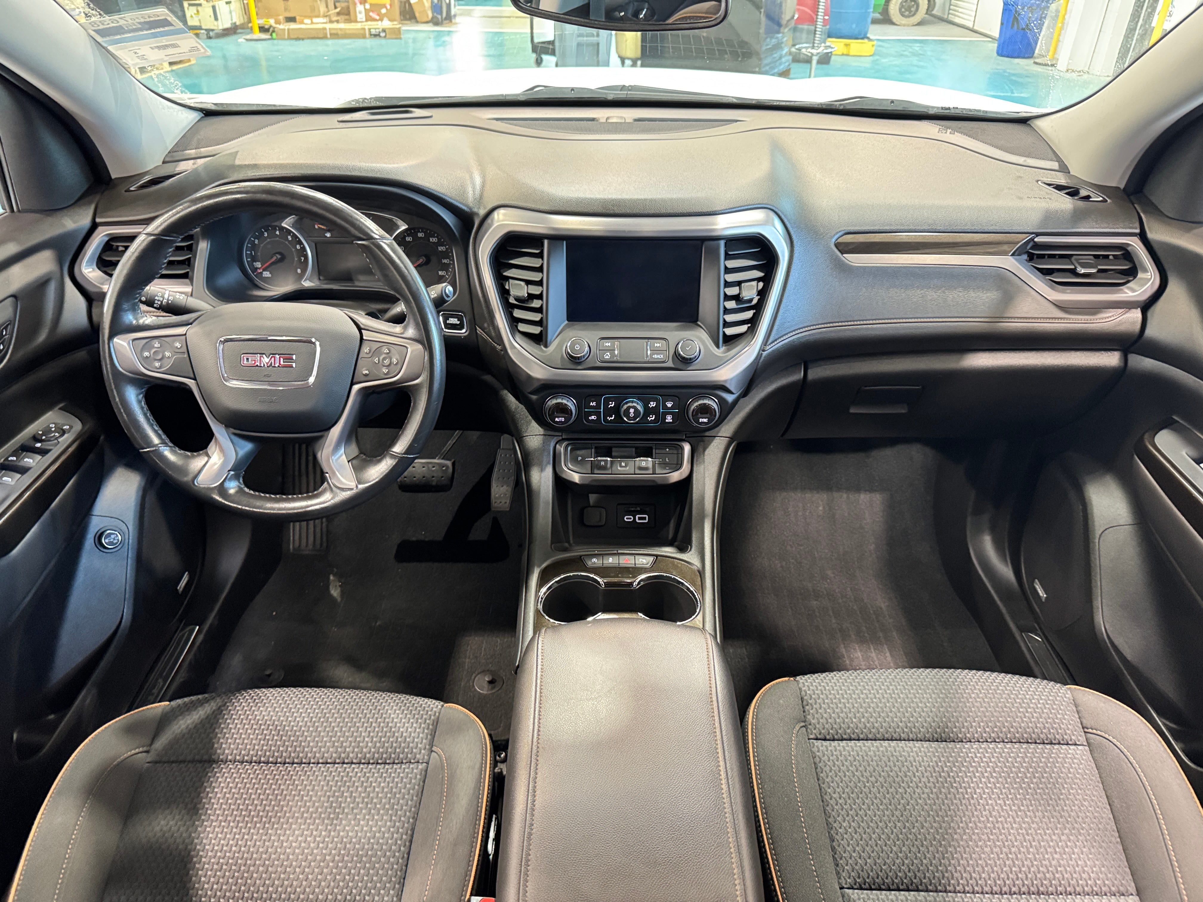 2022 GMC Acadia AT4 3