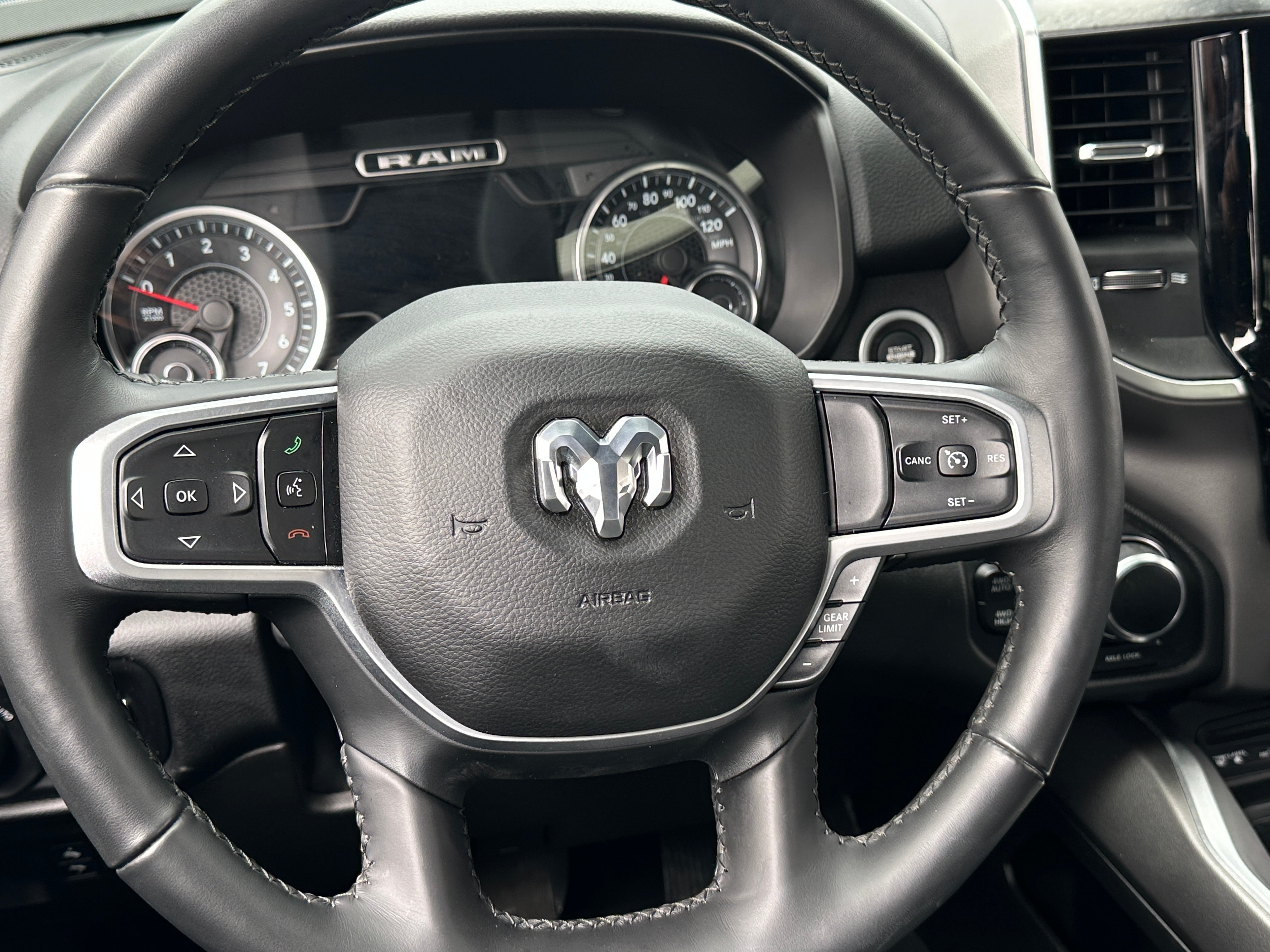 2019 RAM 1500 Big Horn 4