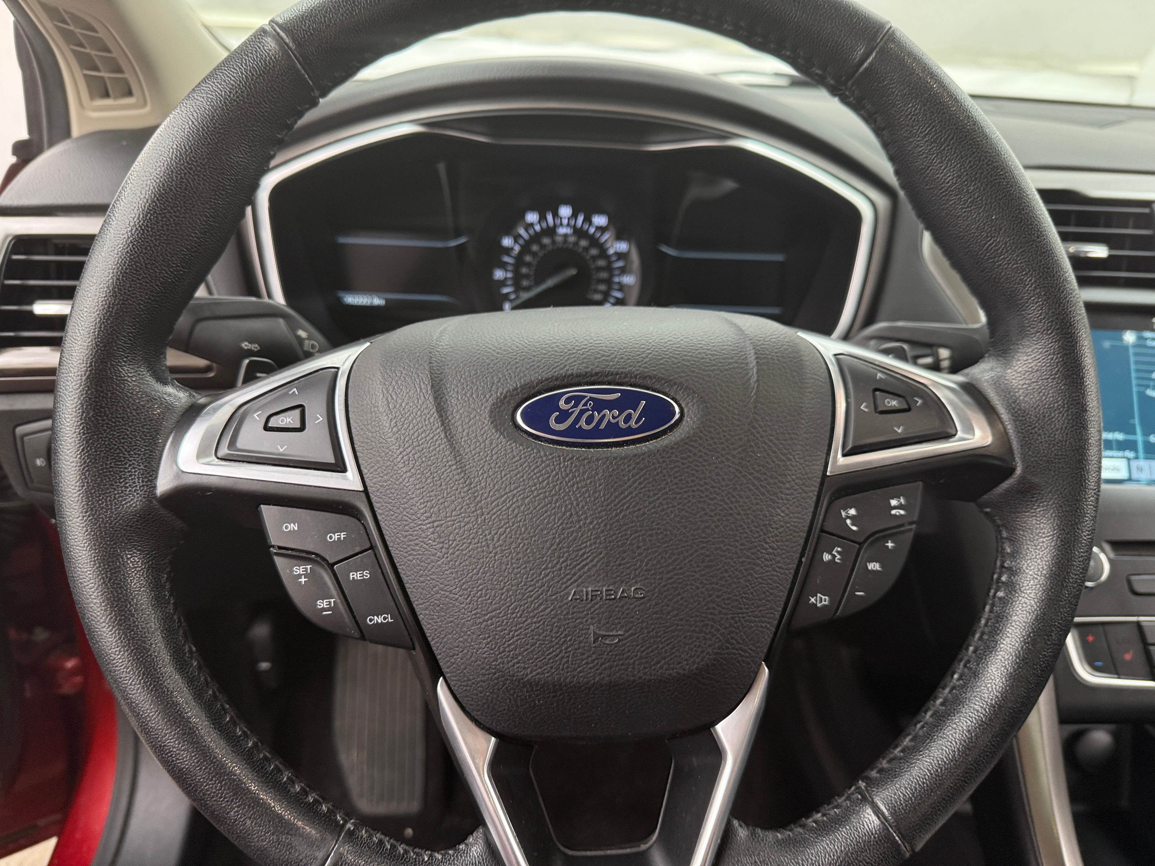 2017 Ford Fusion SE 4