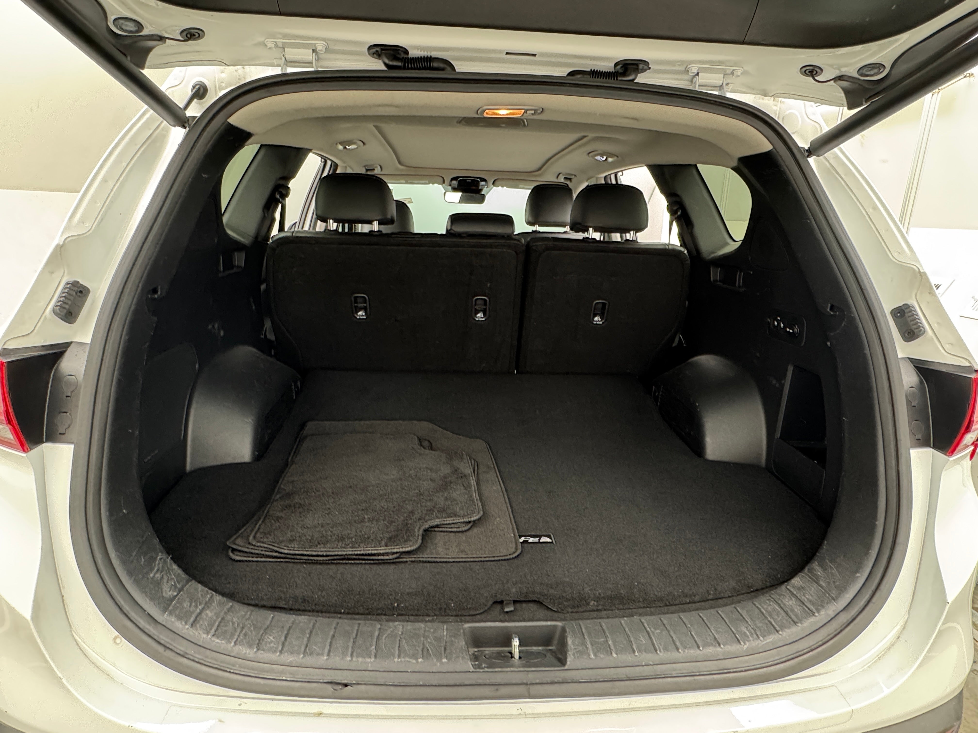 2022 Hyundai Santa Fe SEL 6