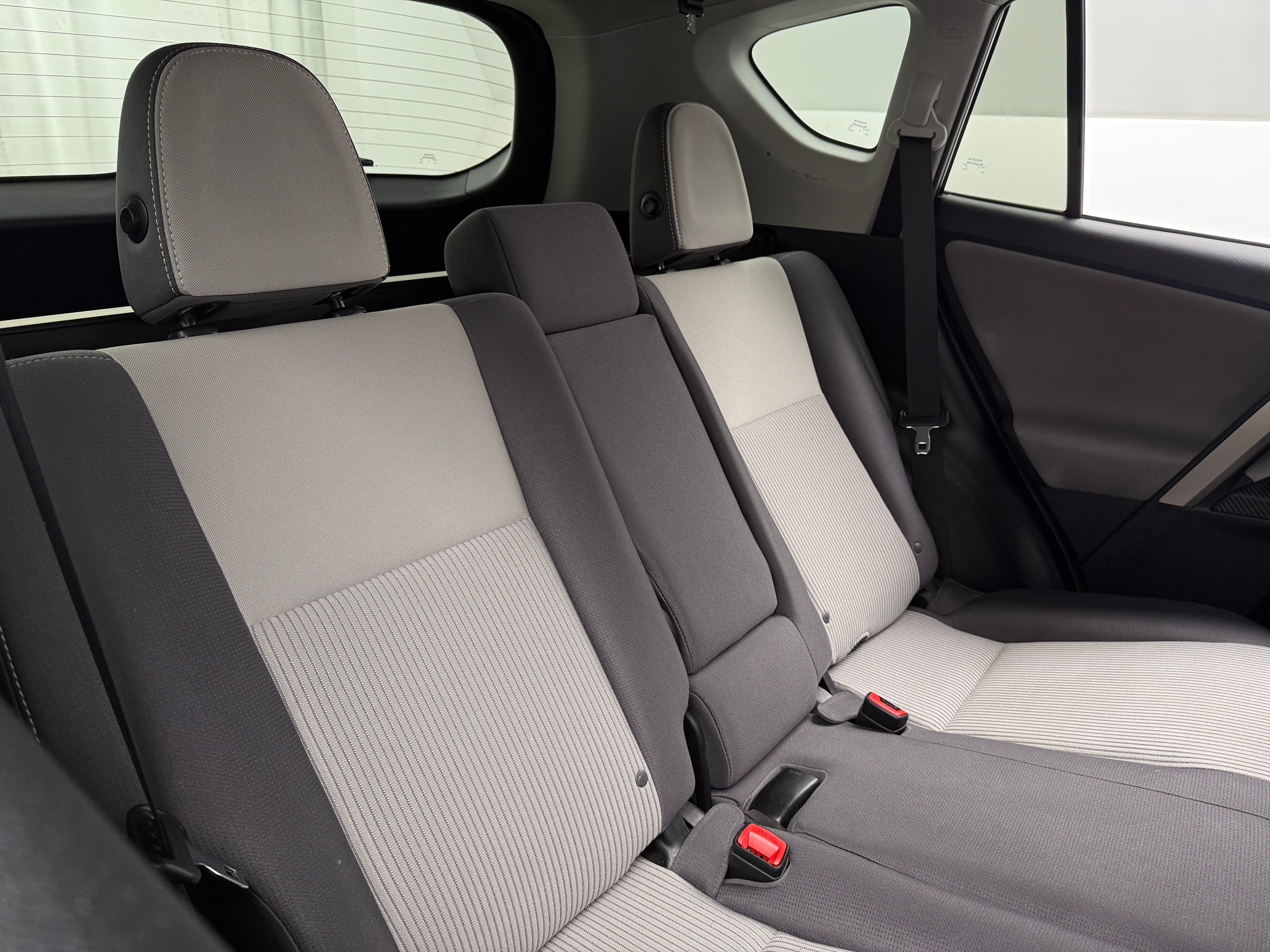 2014 Toyota RAV4 XLE 6