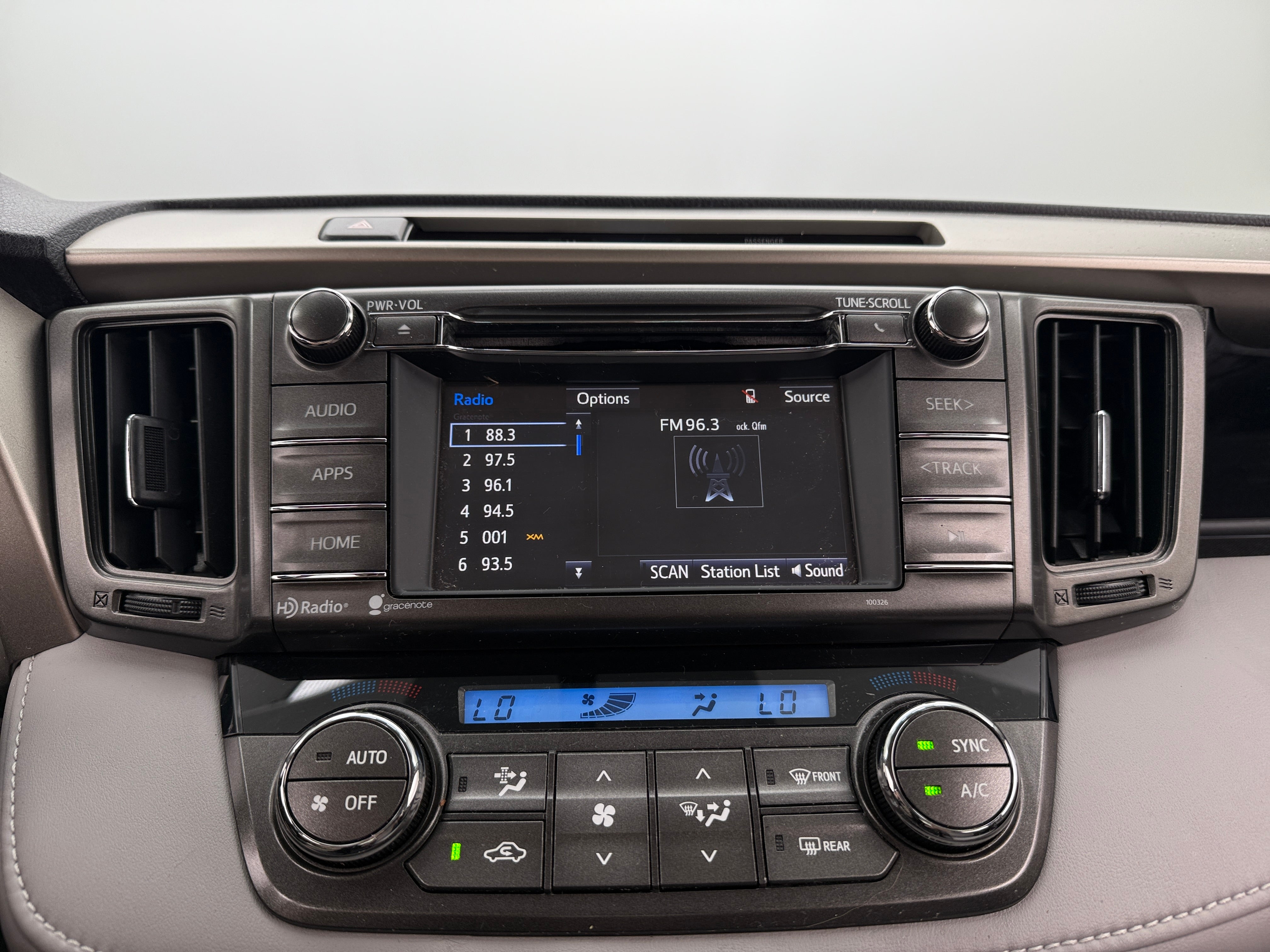 2014 Toyota RAV4 XLE 4