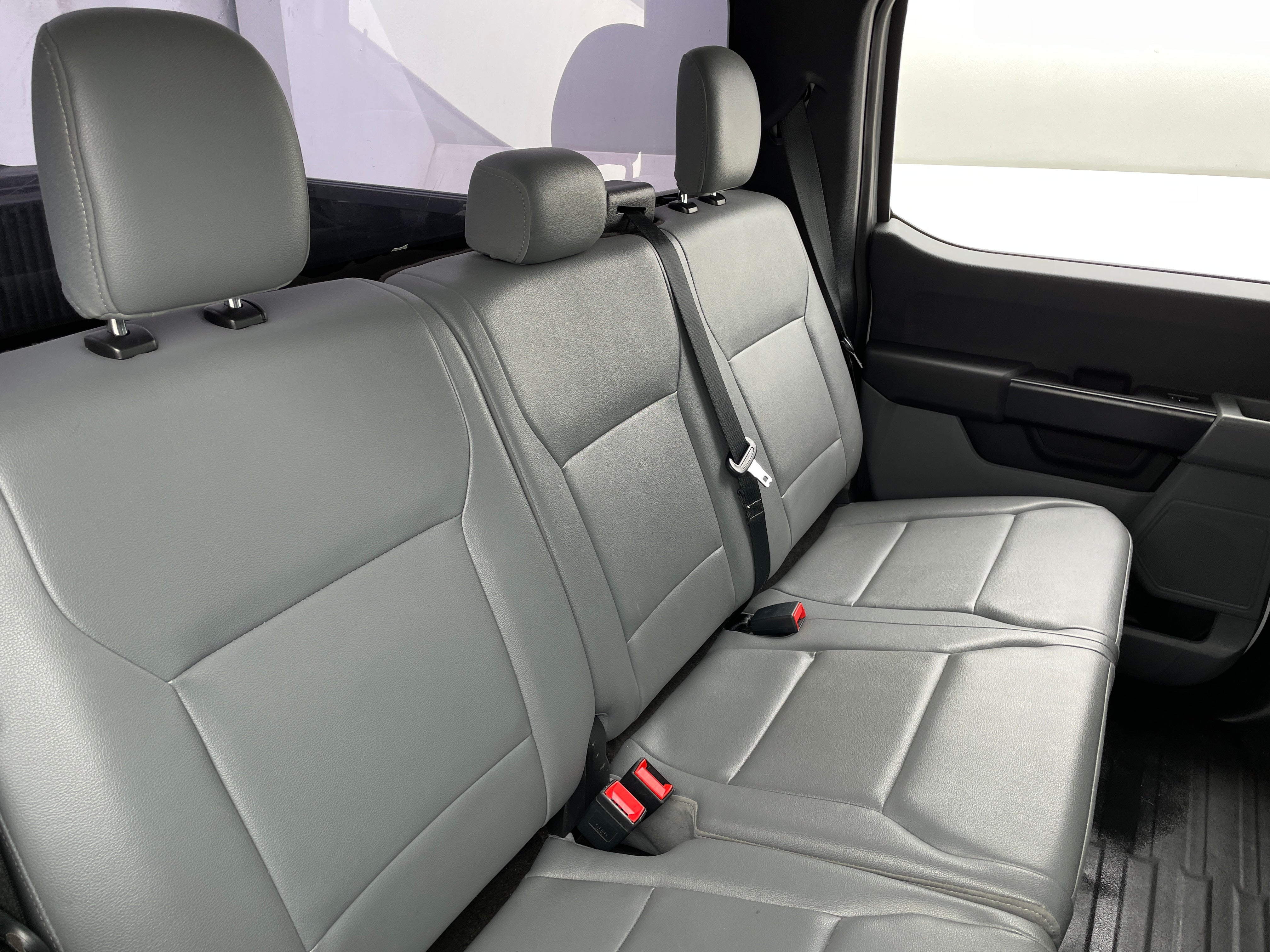 2022 Ford Econoline E-150 6