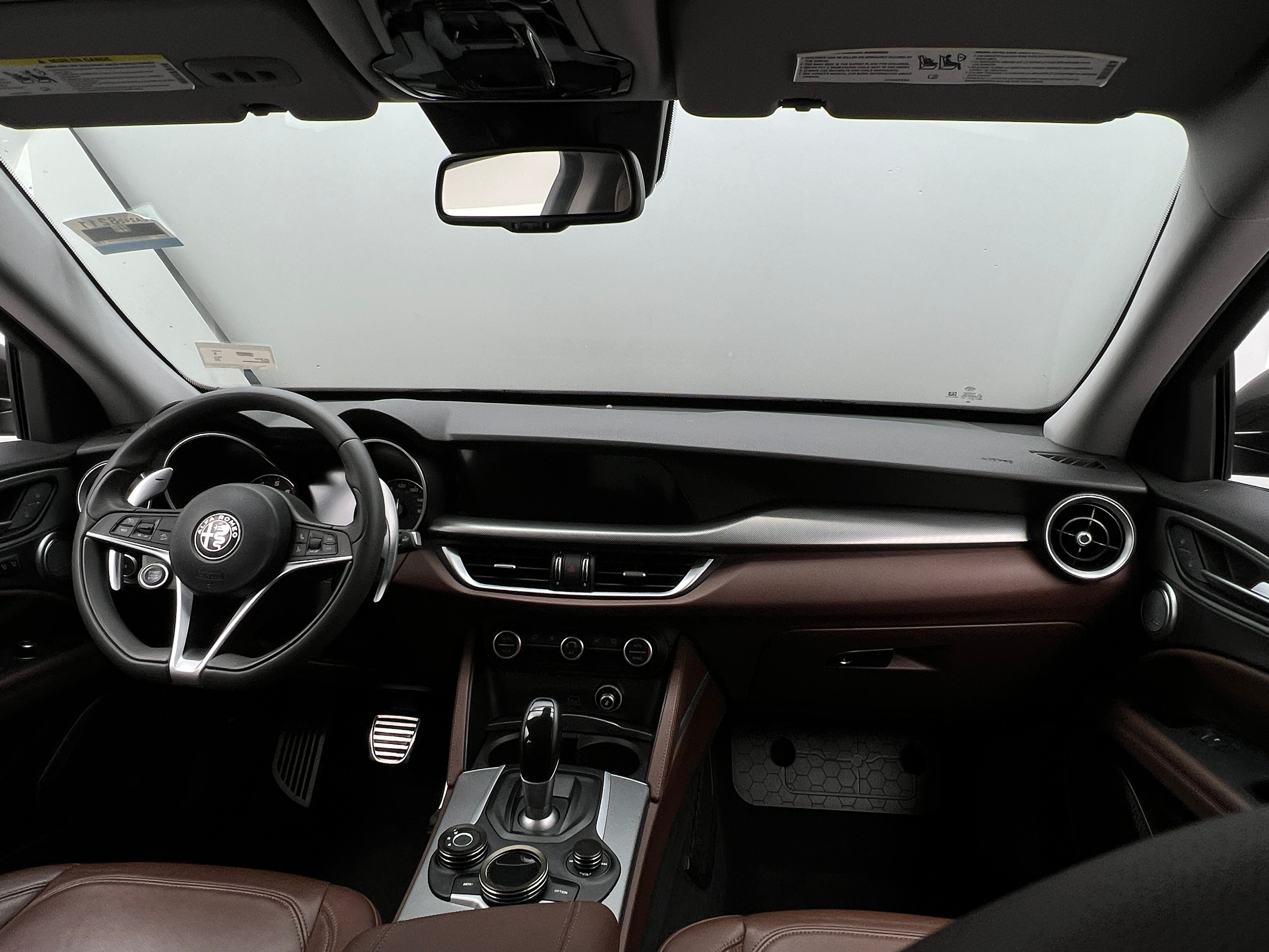 2018 Alfa Romeo Stelvio Sport 2
