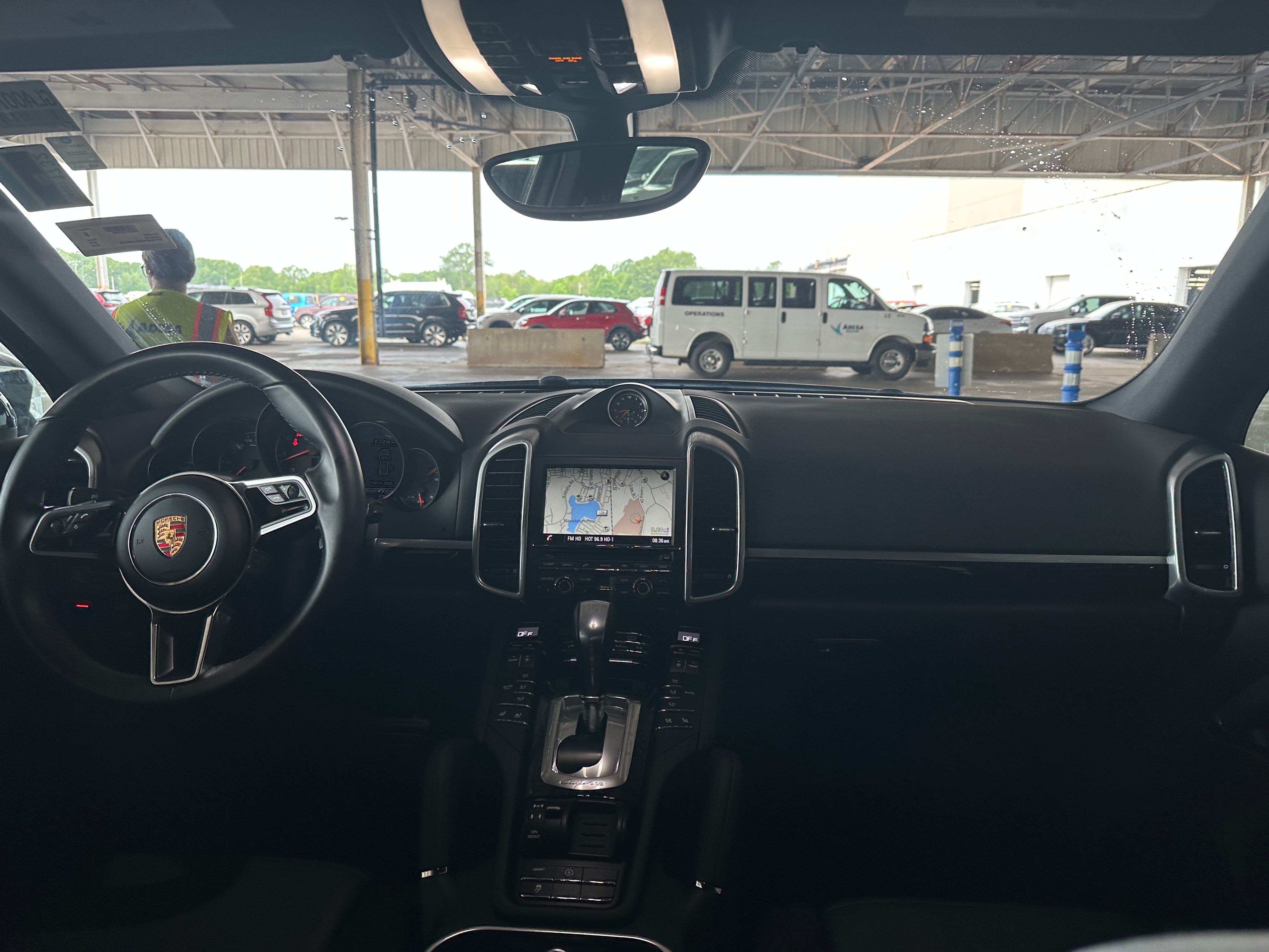 Thumbnail: 2016 Porsche Cayenne - 2