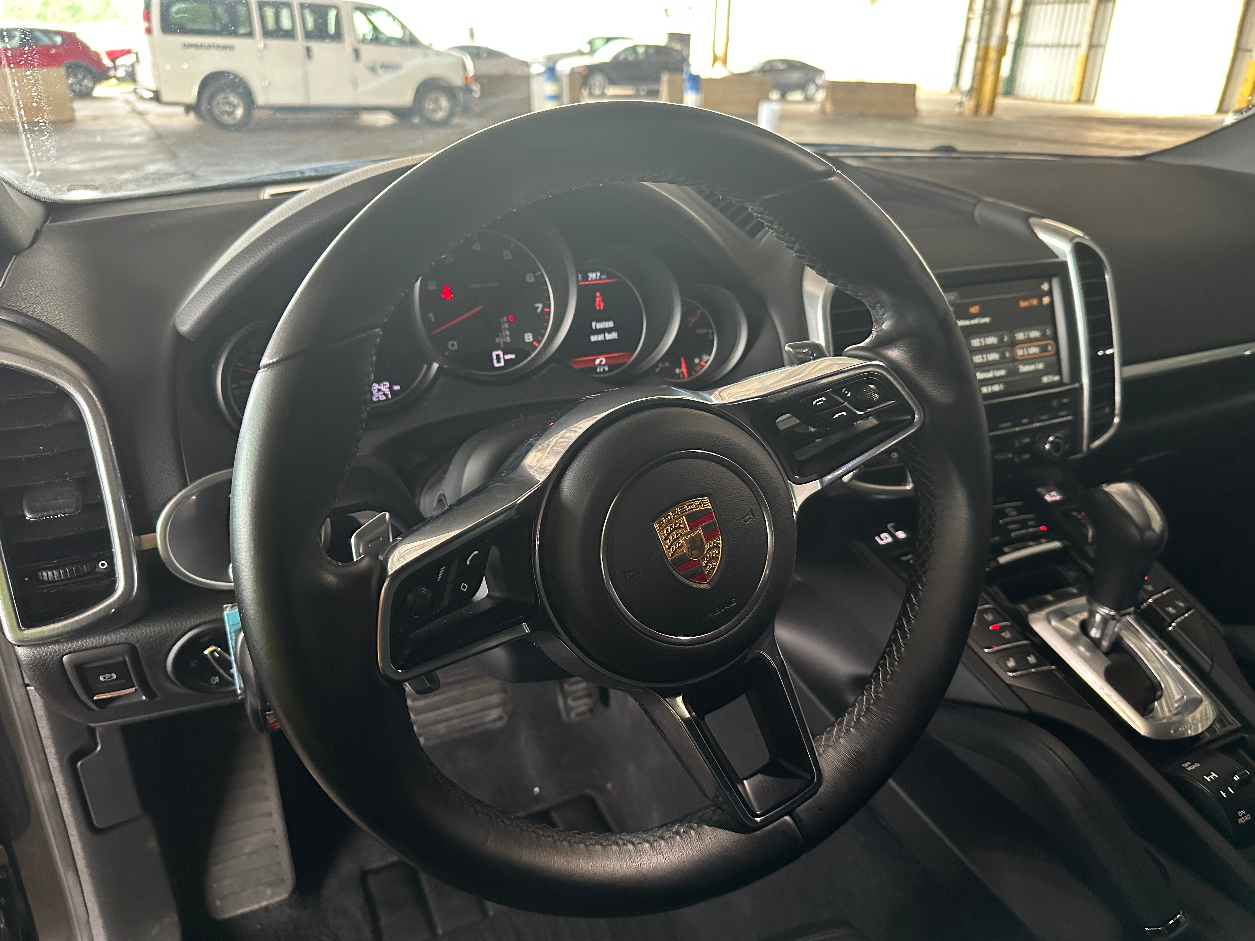 Thumbnail: 2016 Porsche Cayenne - 4