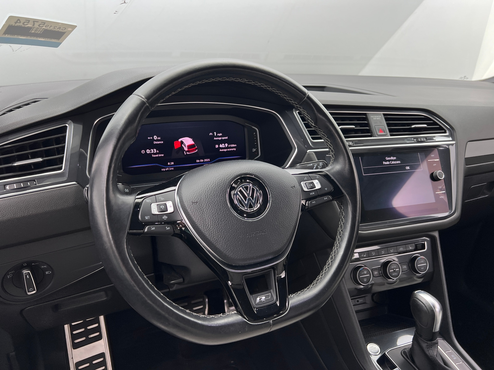 Thumbnail: 2020 Volkswagen Tiguan - 5