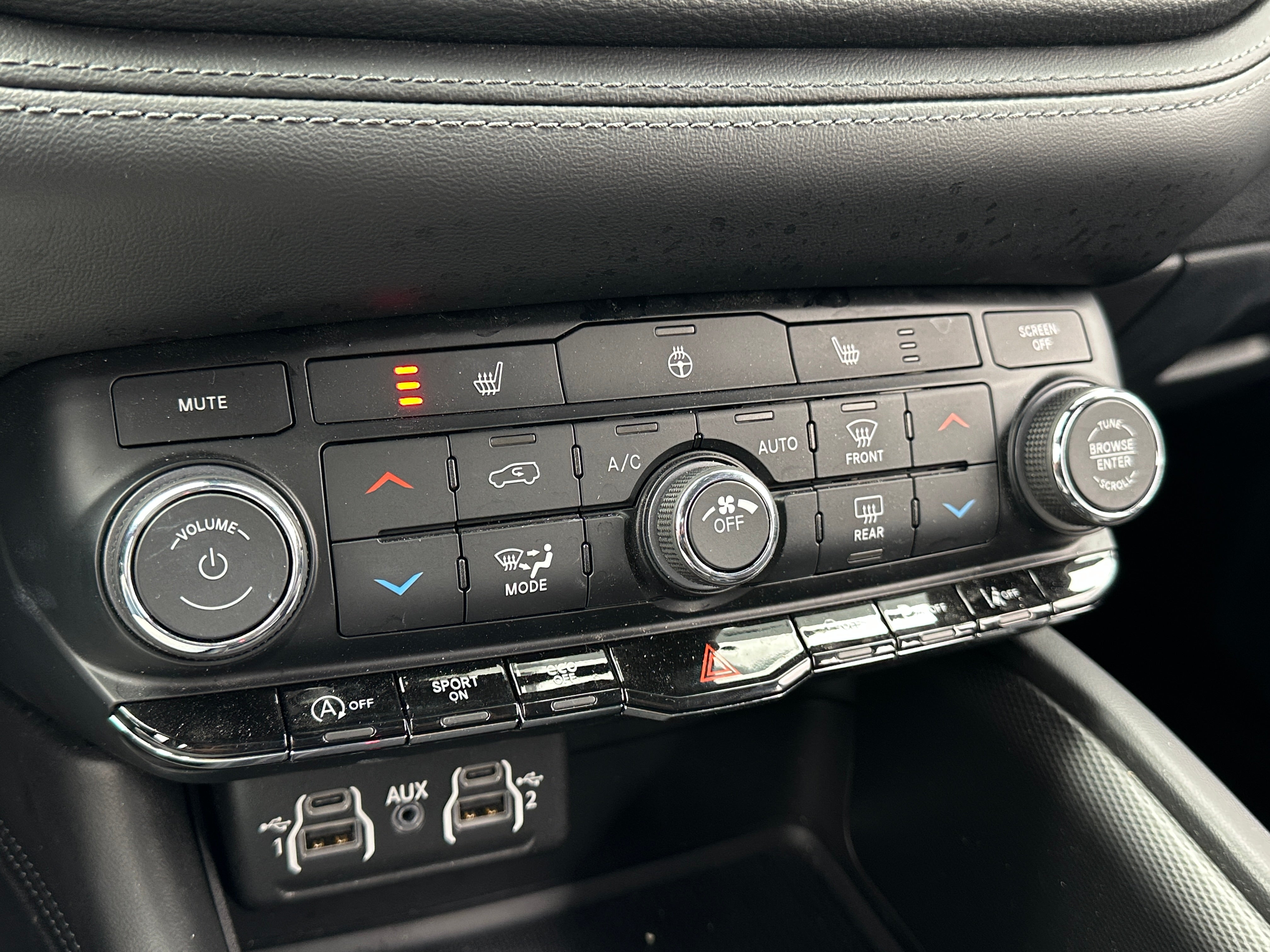 2022 Dodge Durango GT 3