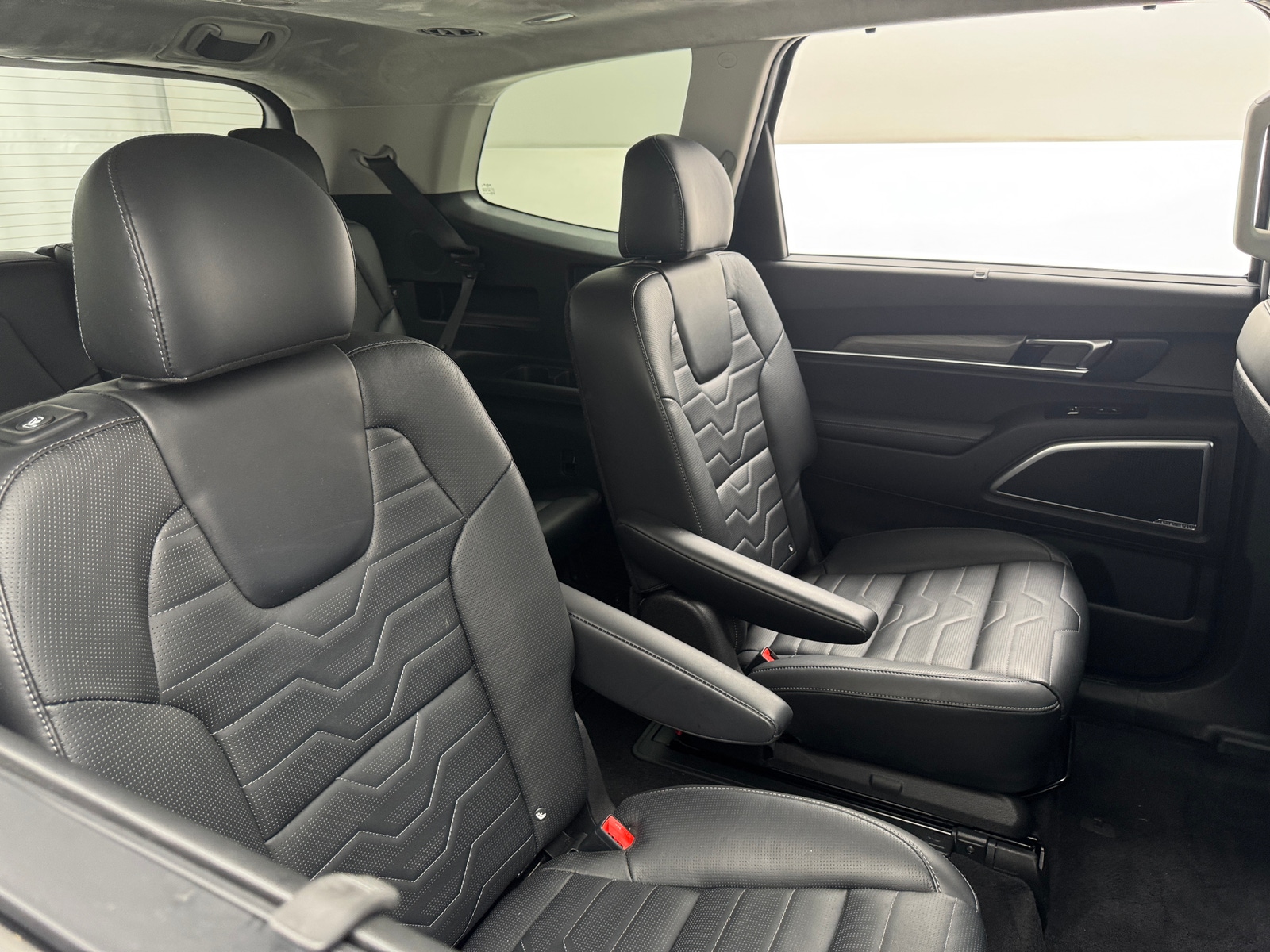 Thumbnail: 2022 Kia Telluride - 5