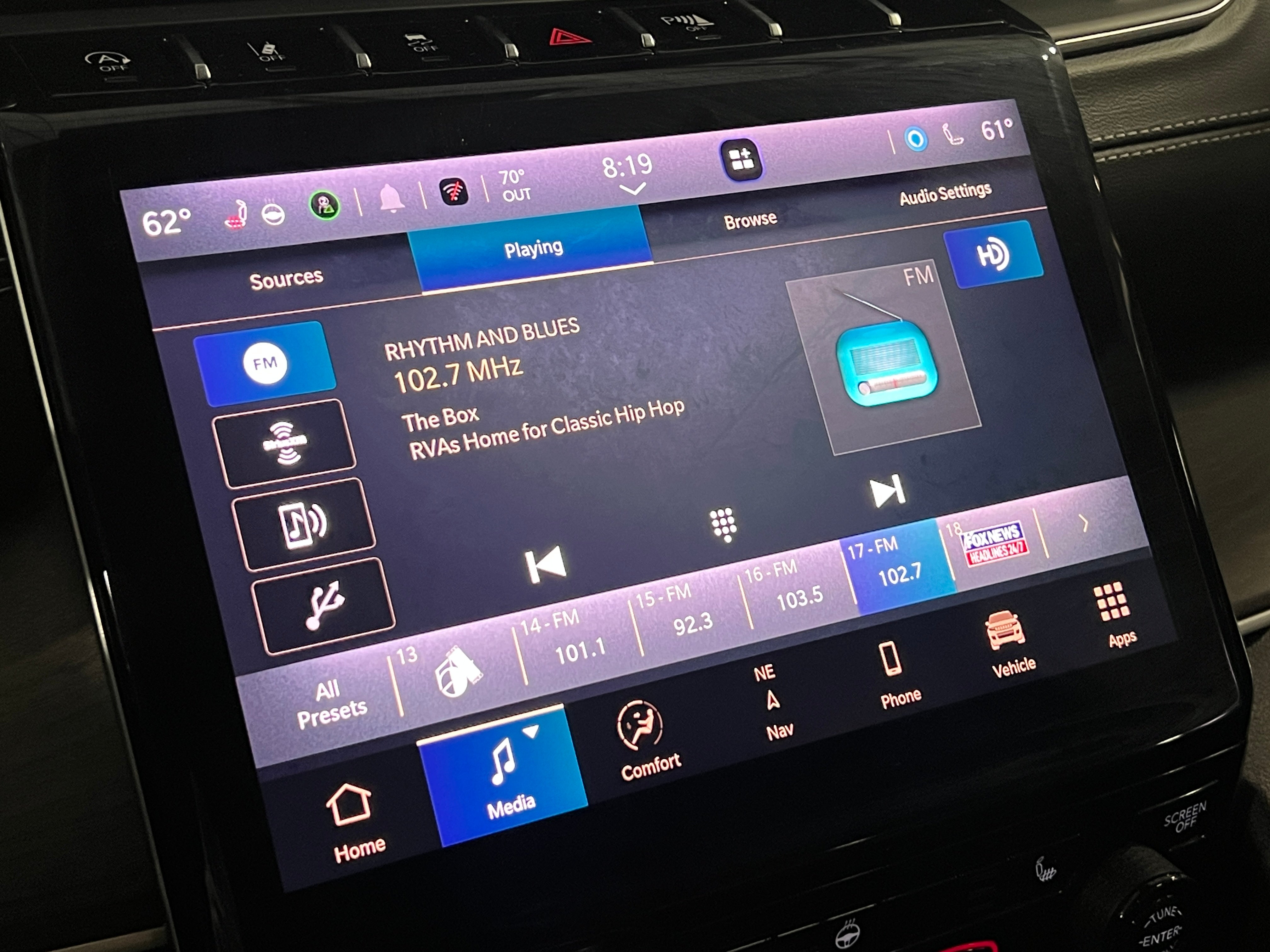 2022 Jeep Grand Cherokee Limited Edition 3