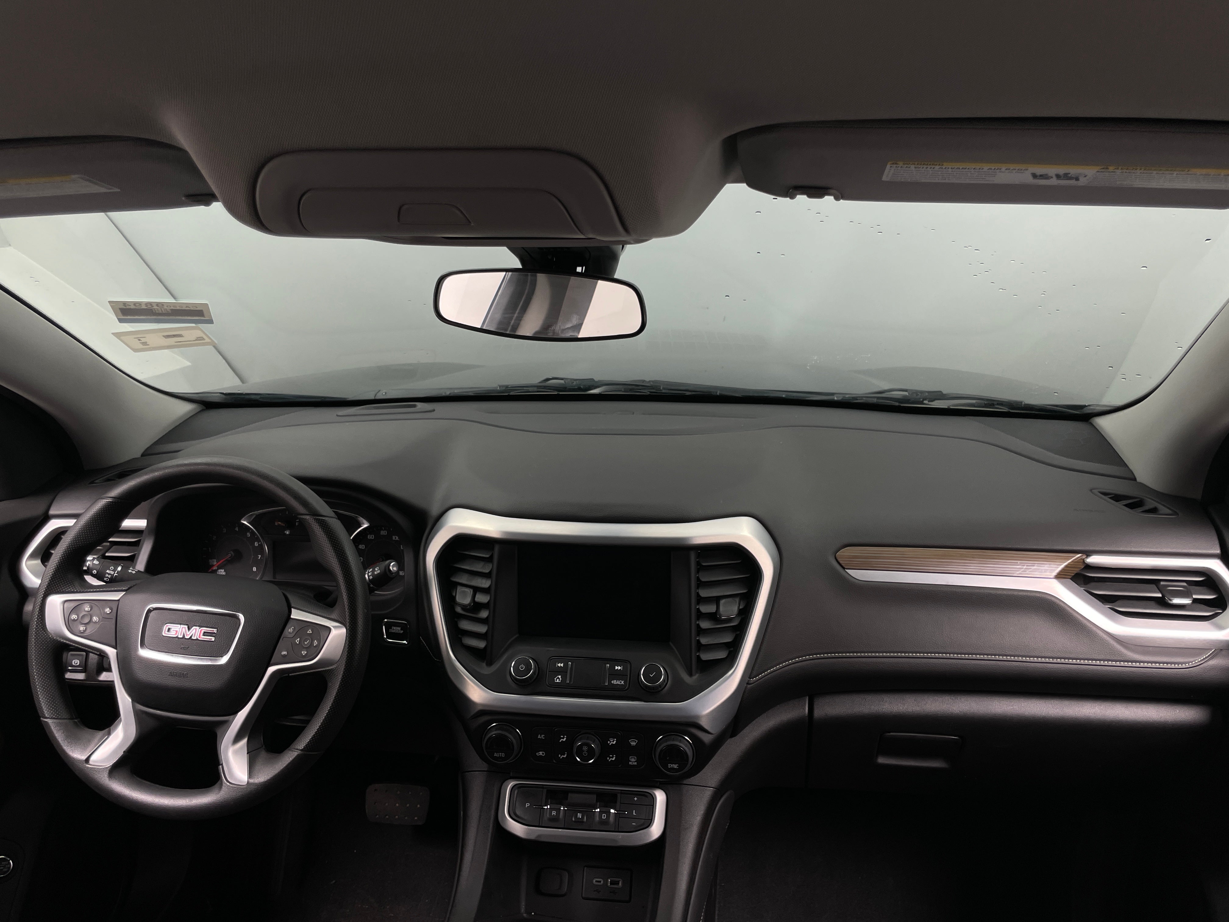 2023 GMC Acadia SLE 3