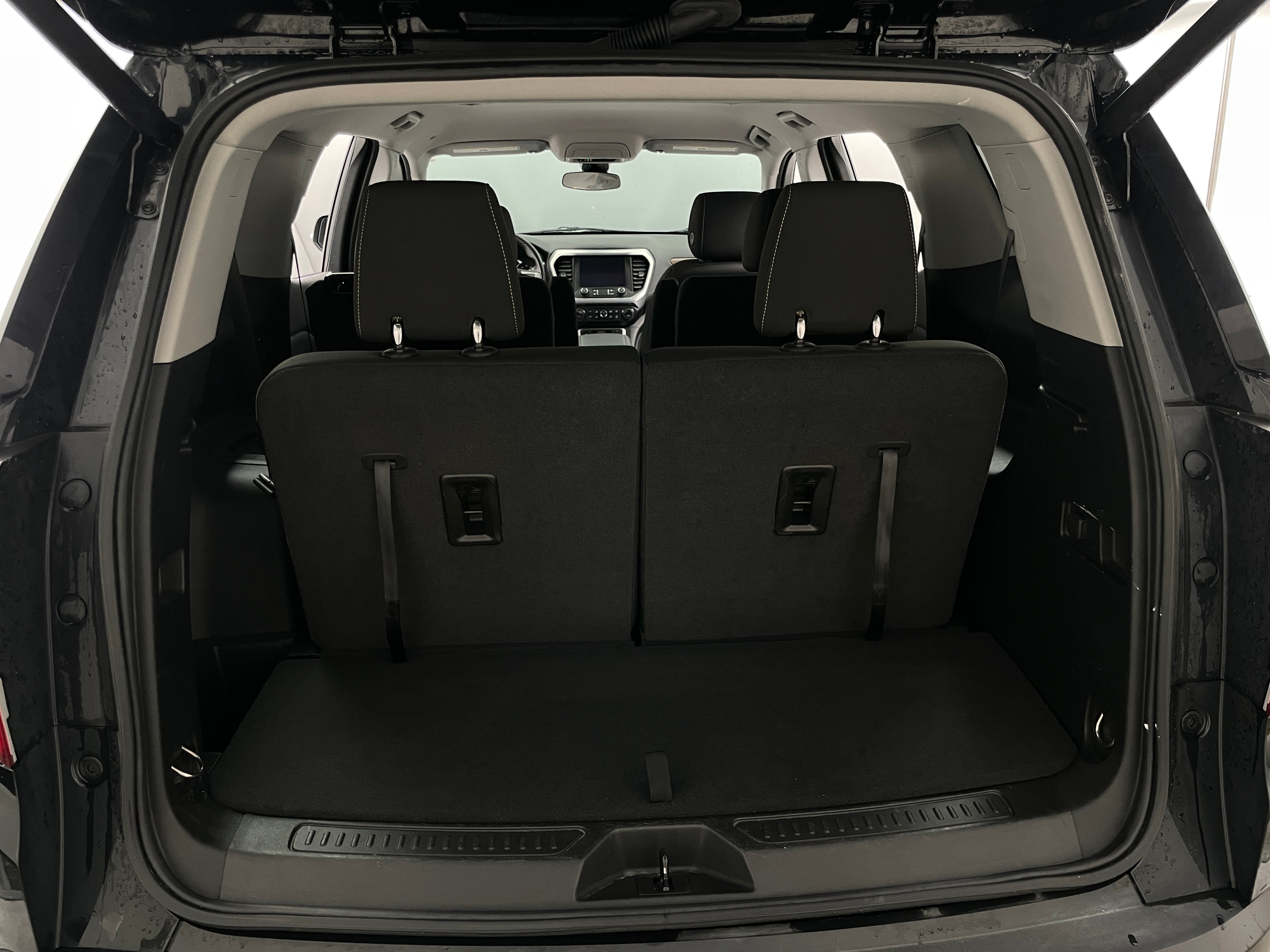 2023 GMC Acadia SLE 7