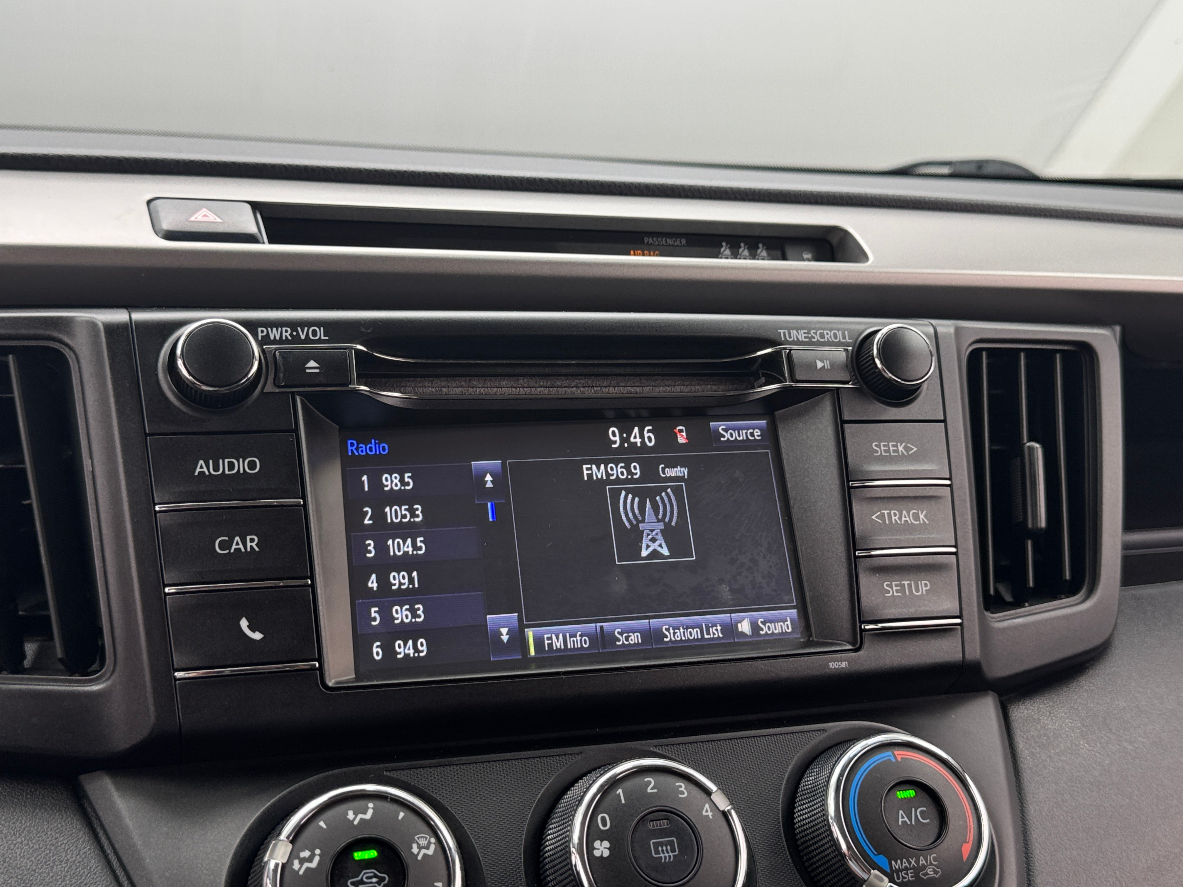2017 Toyota RAV4 LE 4