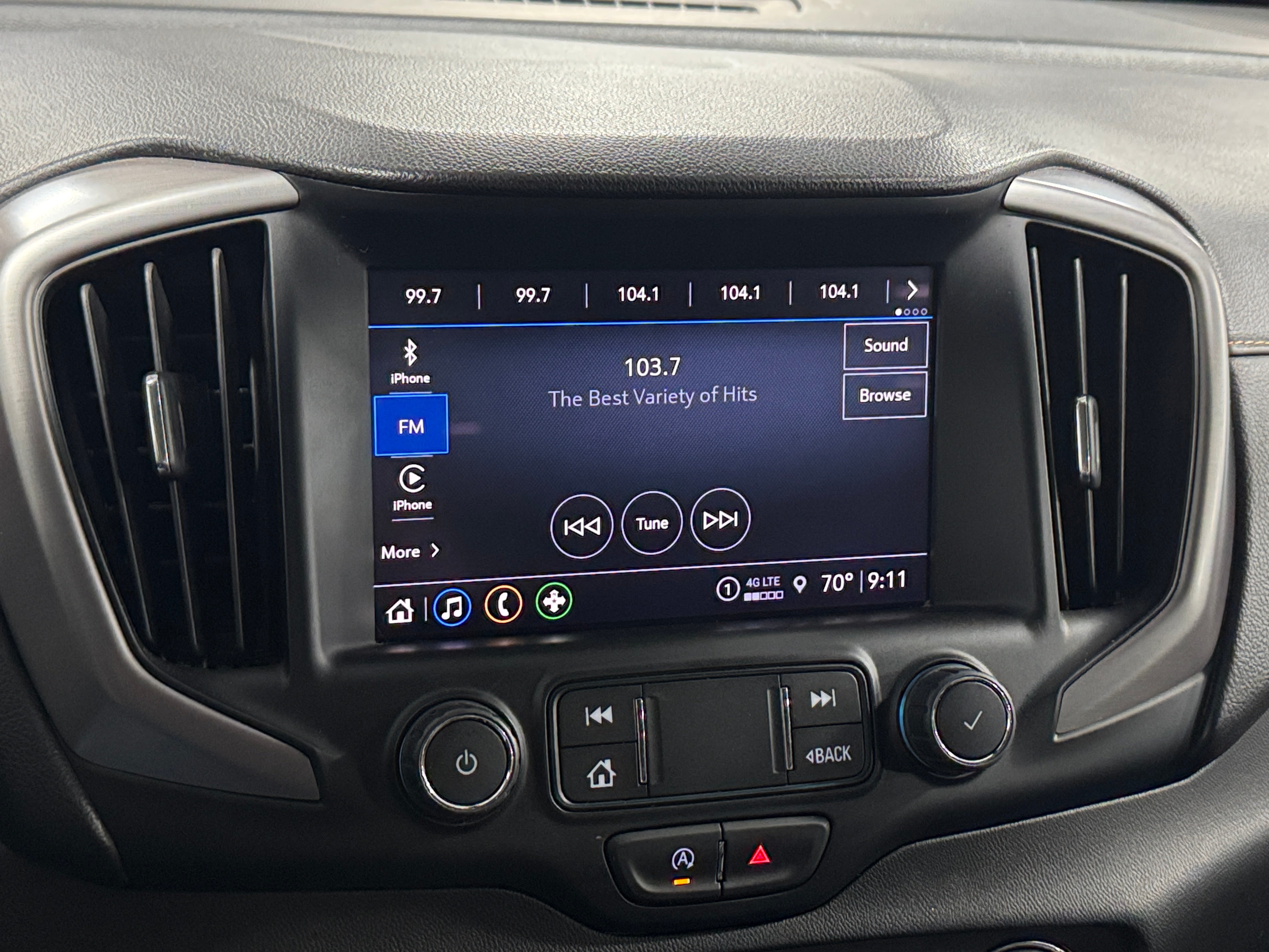 2023 GMC Terrain AT4 3