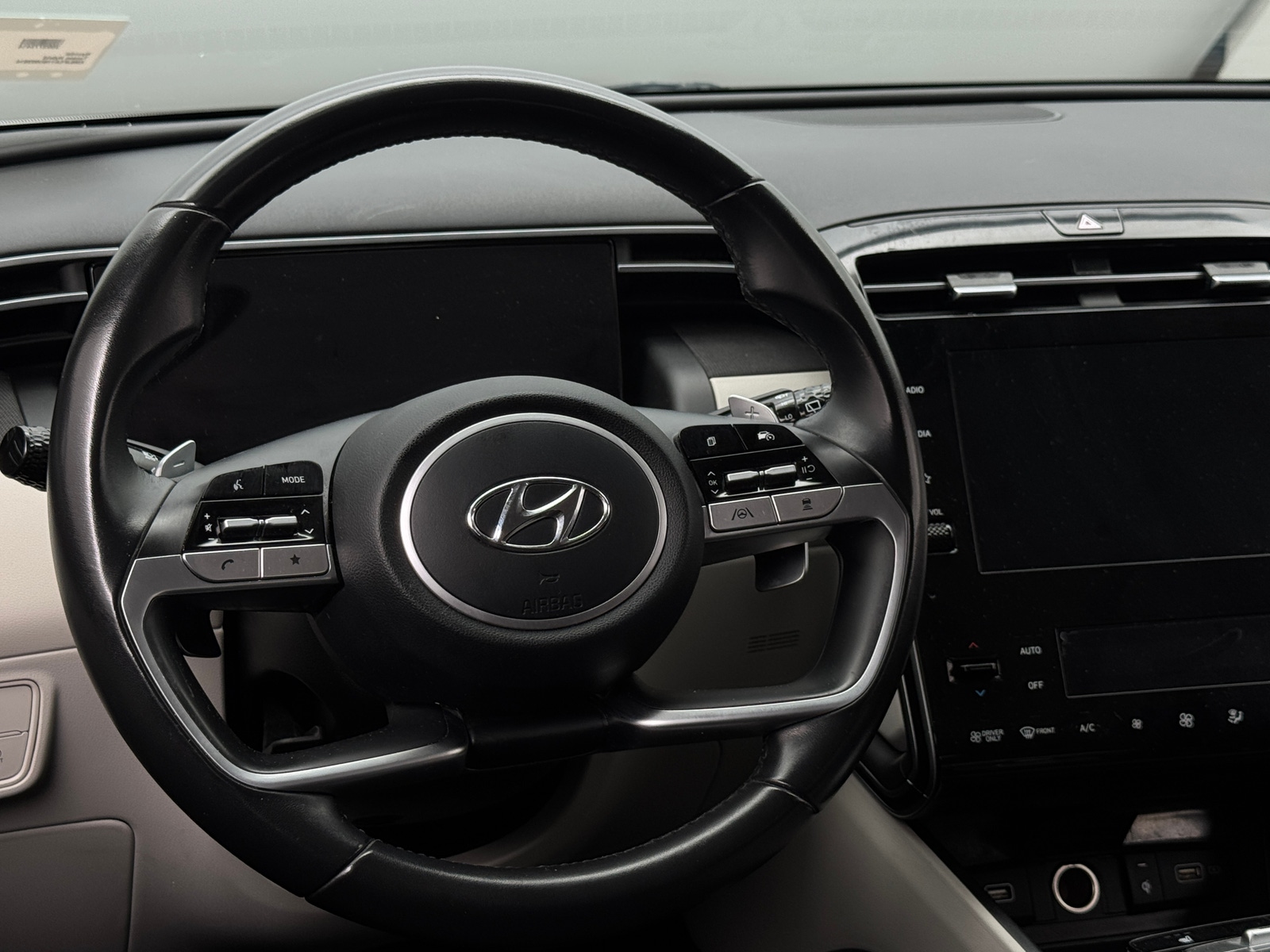 Thumbnail: 2022 Hyundai Tucson - 5