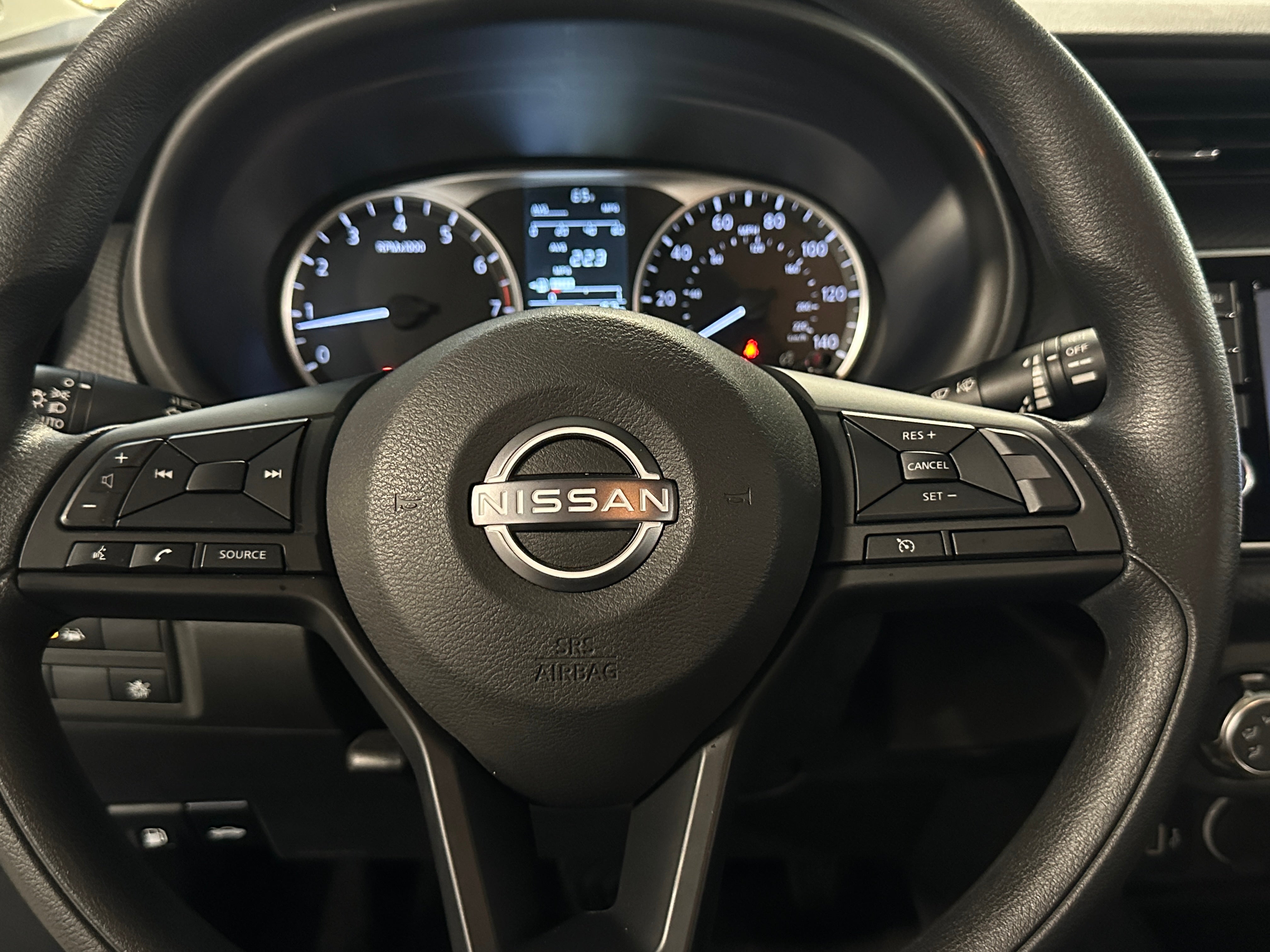 2023 Nissan Kicks S 5