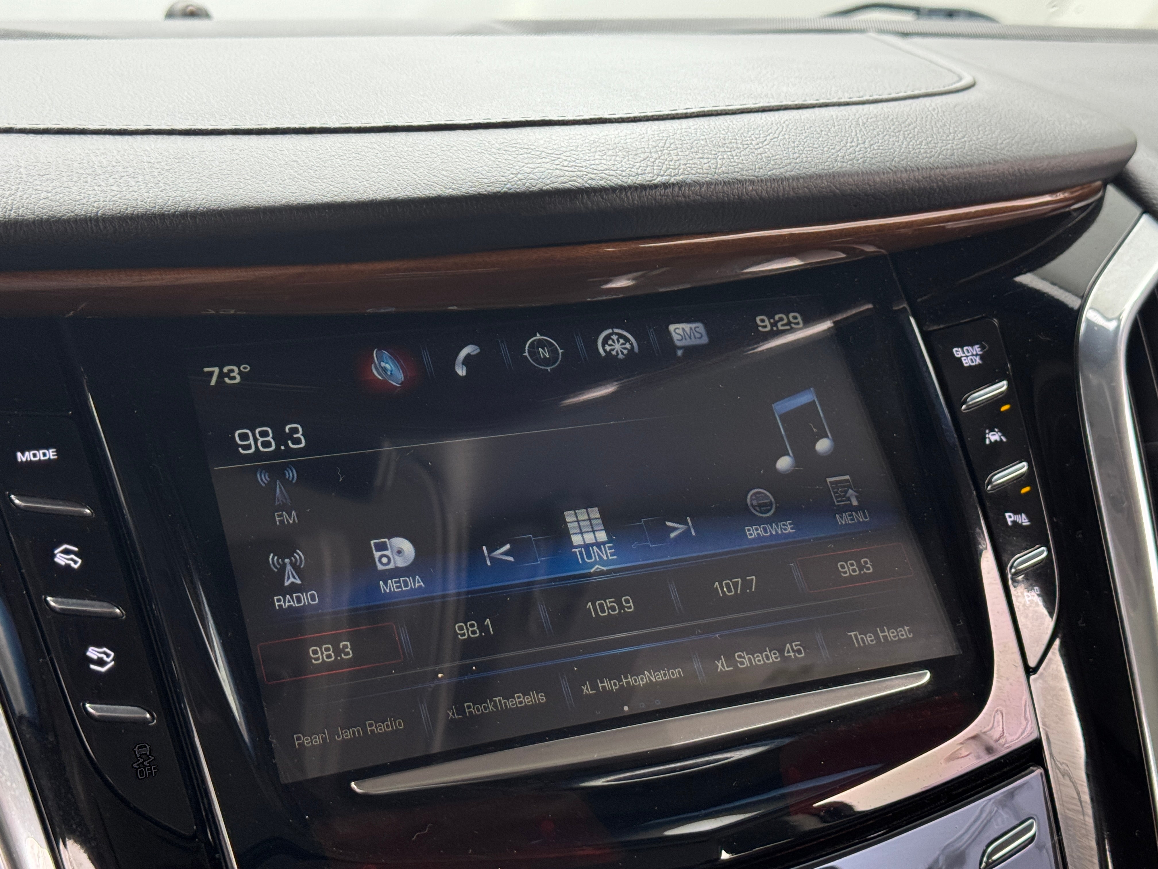 2019 Cadillac Escalade ESV Premium Luxury 3